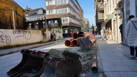 Obras en la Rúa Montevideo