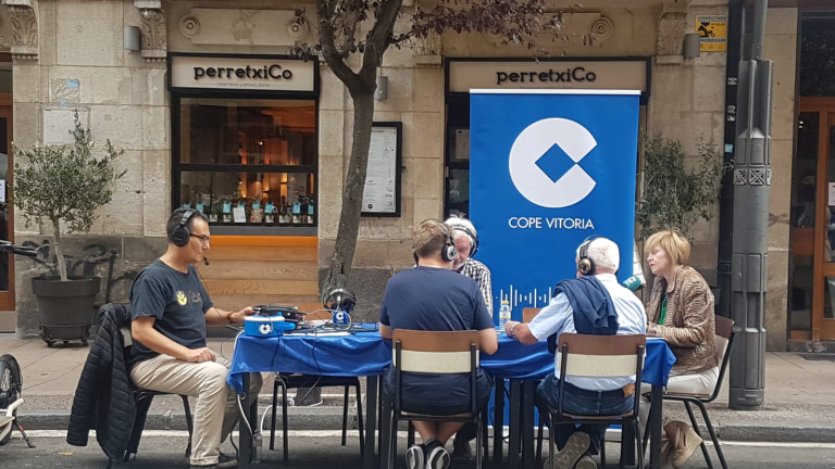 Tertulia sobre movilidad en COPE Vitoria