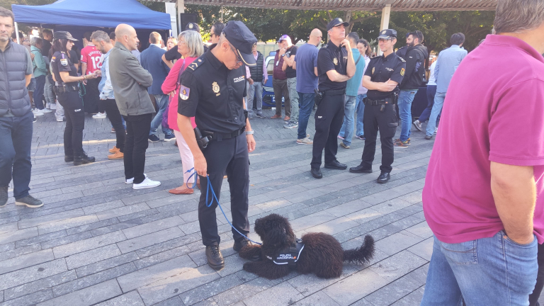 Jornada de puesrtas abiertas de la policia nacional en Bilbao