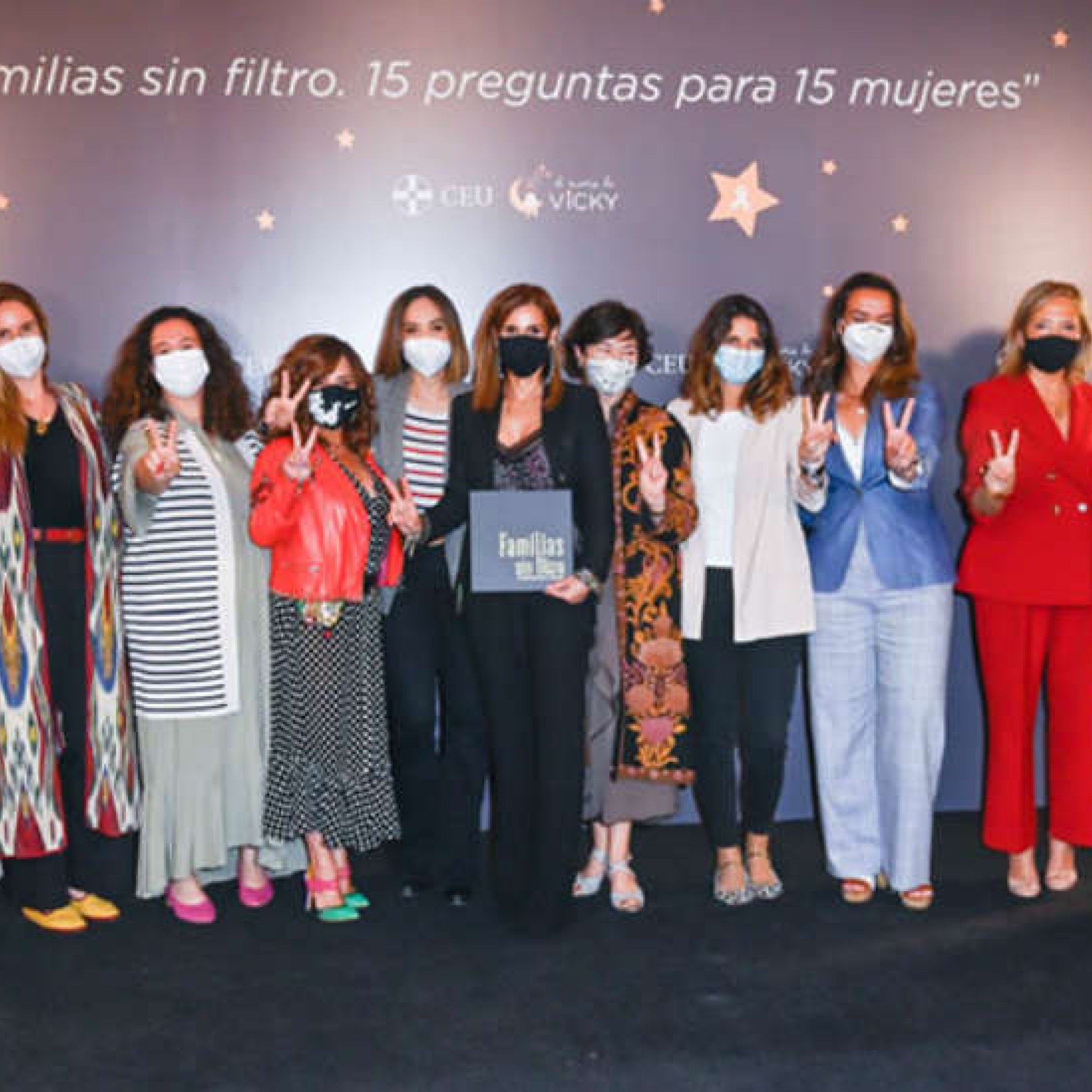 Portada de A Grandes Trazos