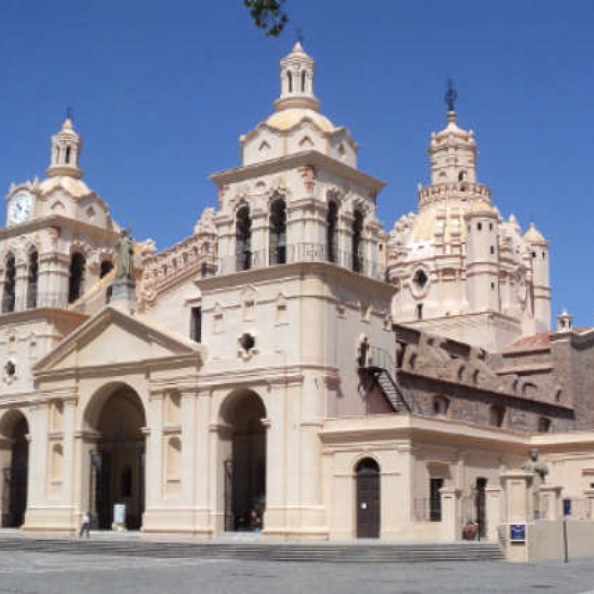 Portada de La Linterna de la Iglesia