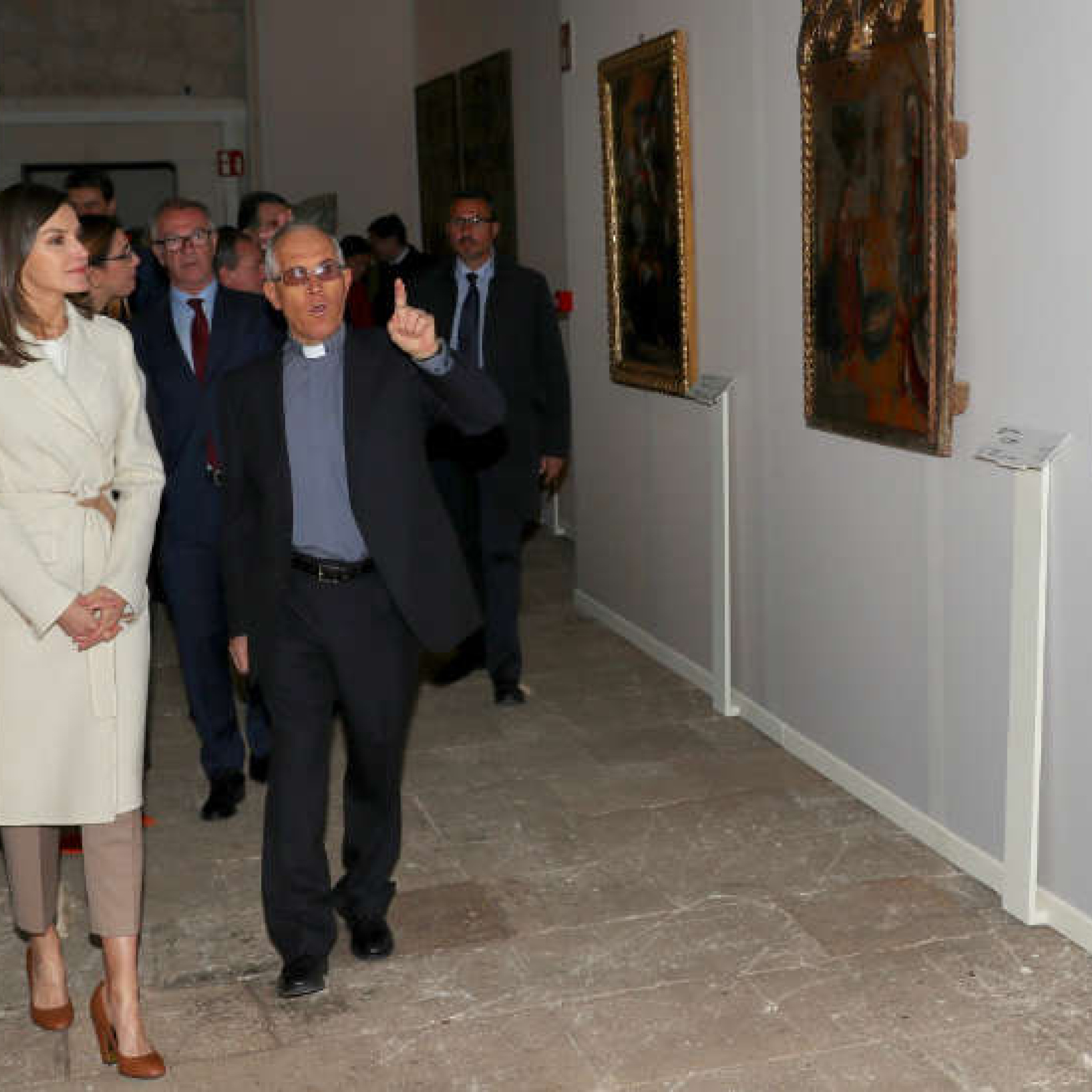 Portada de A Grandes Trazos