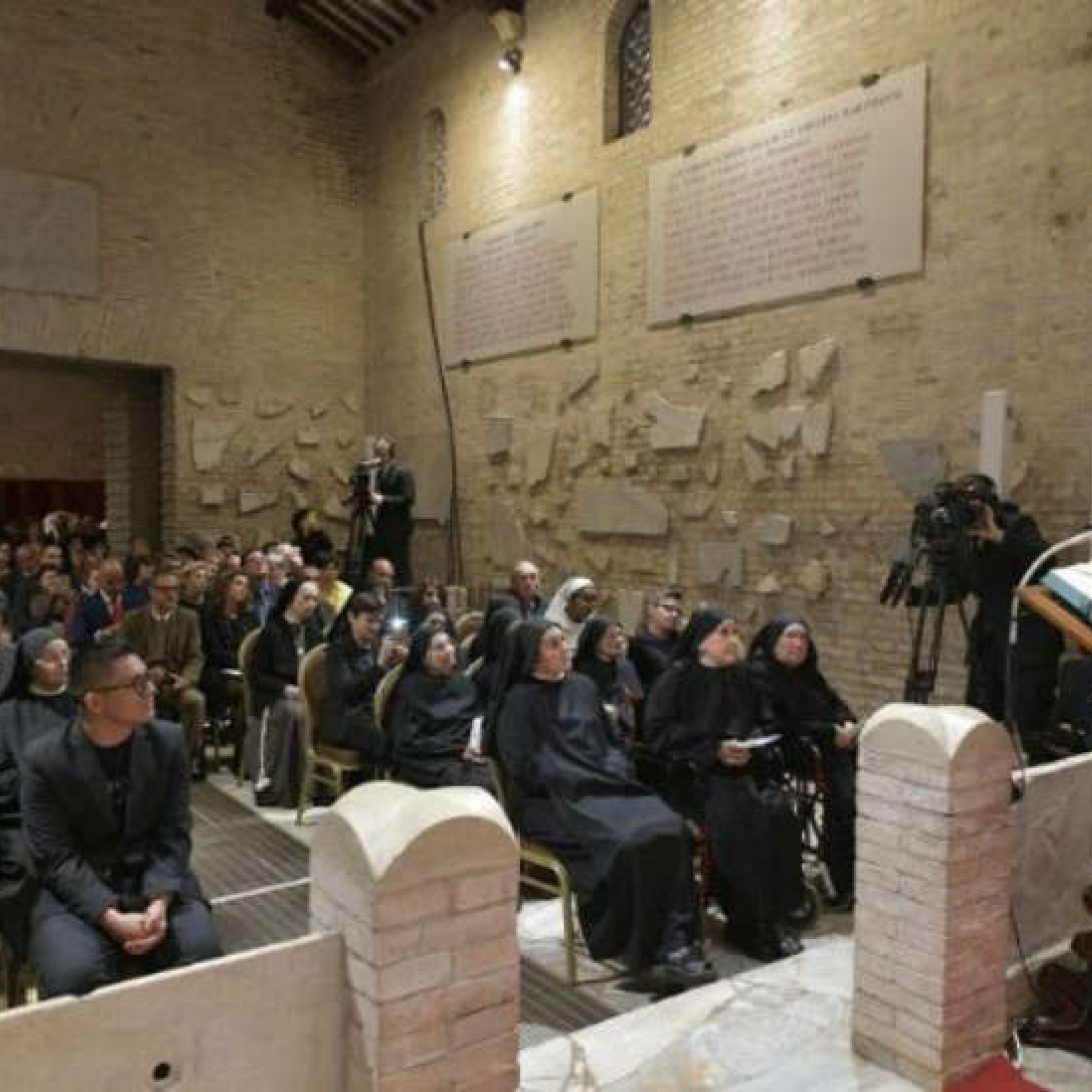 Portada de Iglesia Noticia