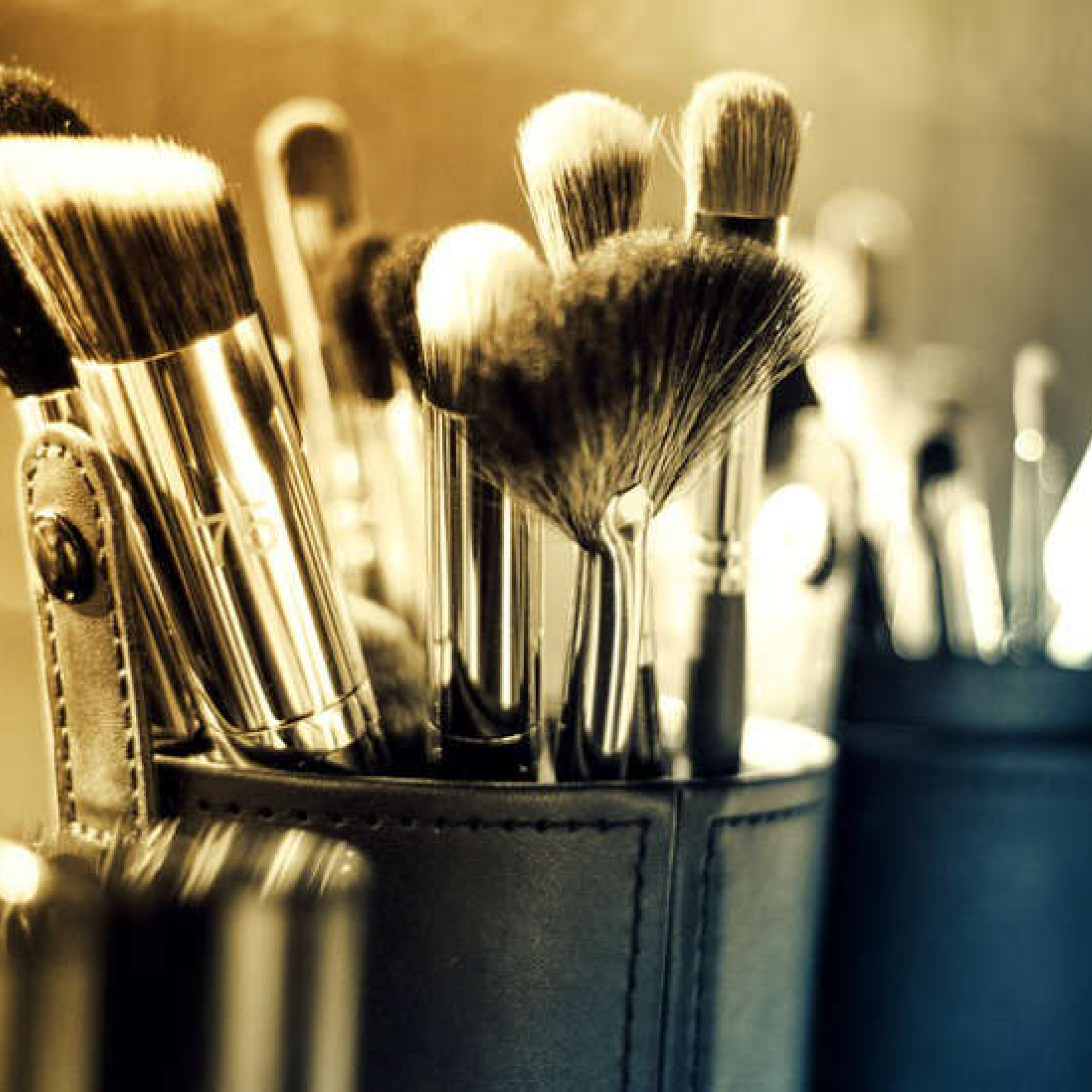 ¿Sabes cómo usar las brochas de maquillaje para sacarte el máximo partido? episode artwork