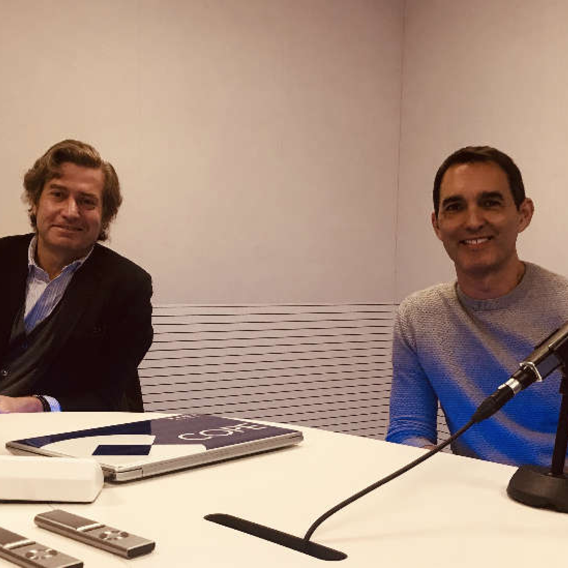 Las reflexiones sobre el éxito de Javier Gomá y Juan Carlos Rubio, en Diálogos episode artwork