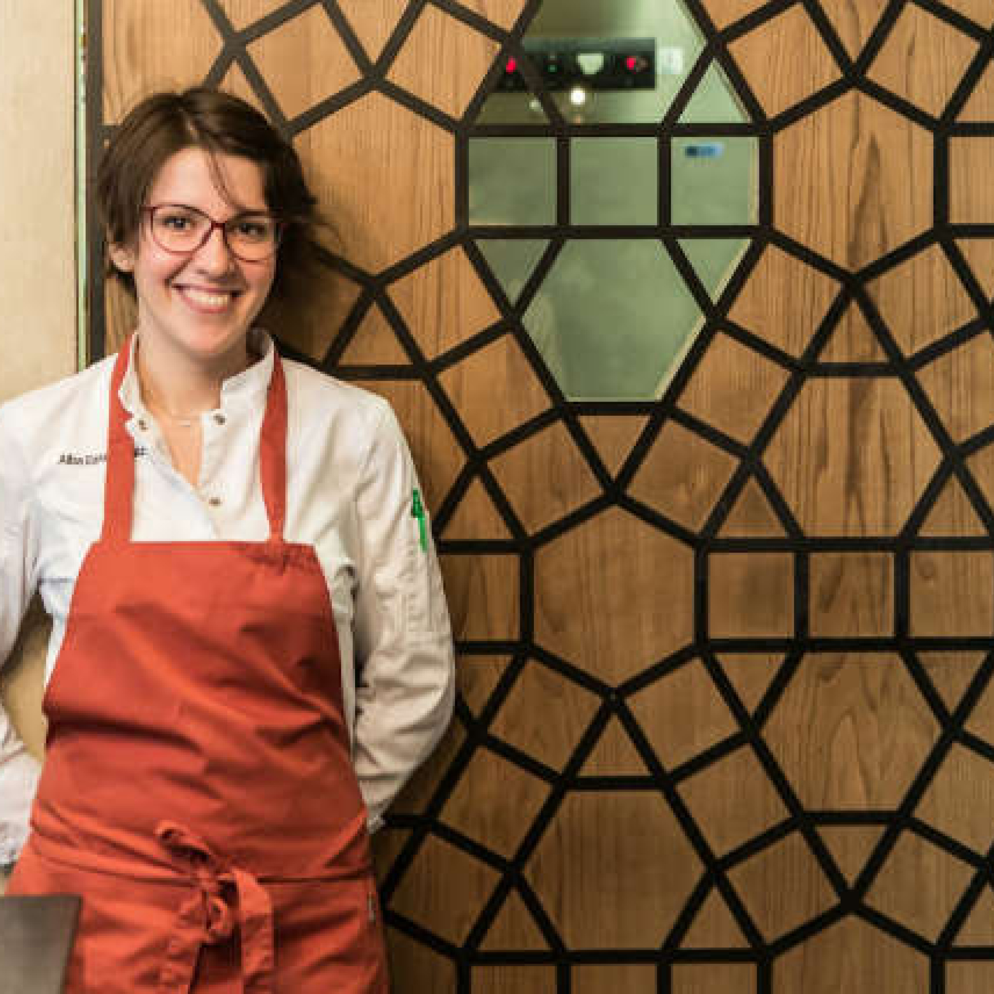 Alba Esteve le pone nombre español a la mejor carbonara de Roma