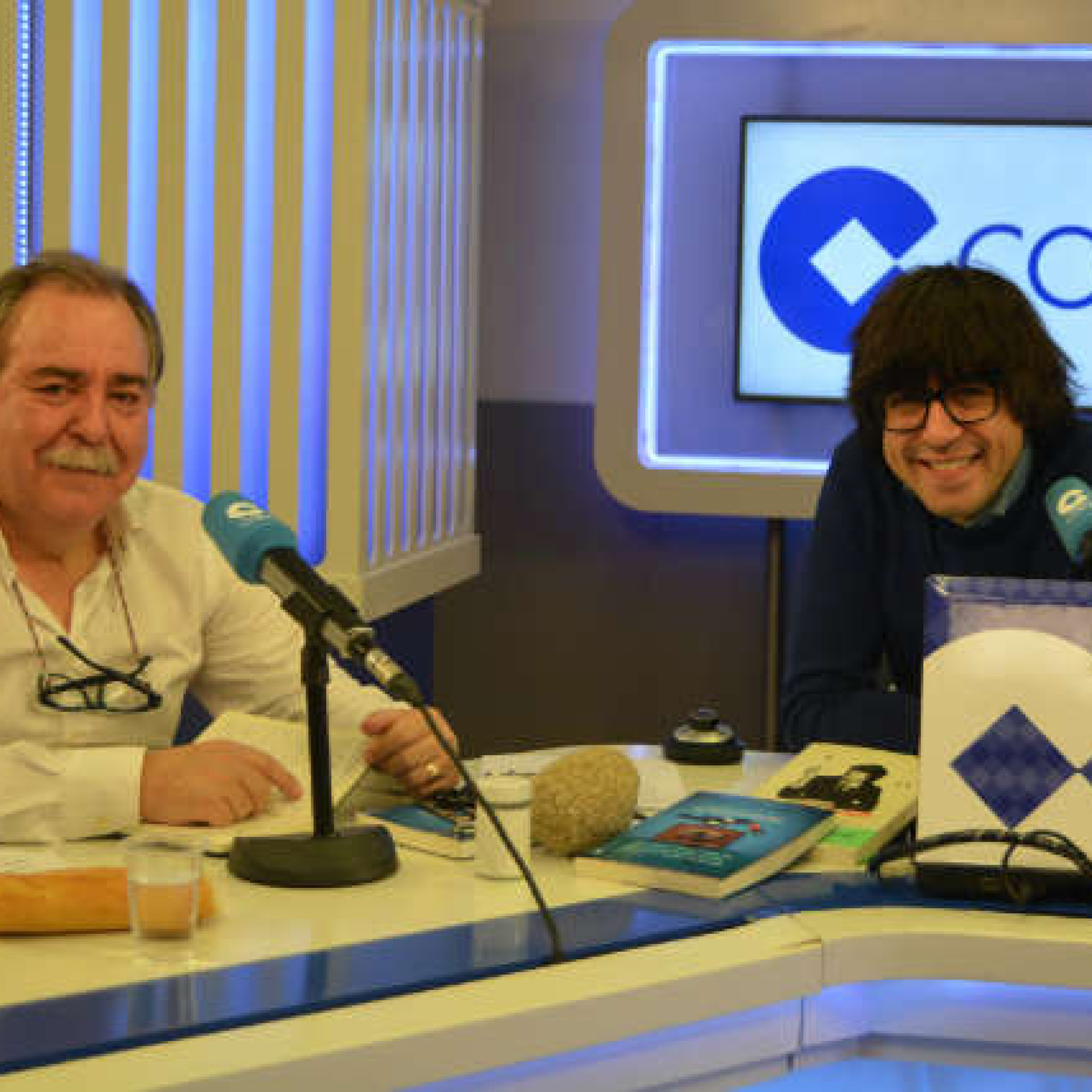 ESCUCHA AQUÍ 'DIÁLOGOS' con Luis Piedrahita y Juan Herrera episode artwork