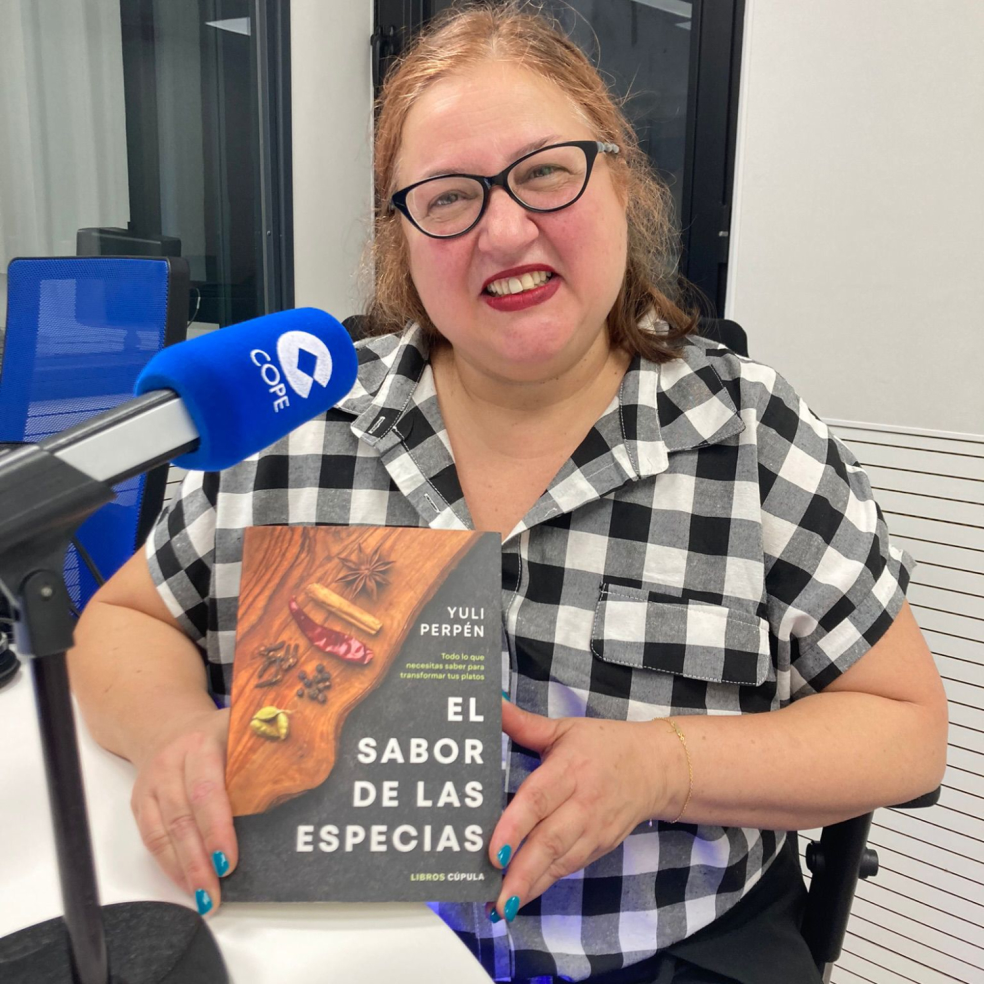 Descubre el aromático mundo de las especias con Yuli Perpén. Pimienta, comino, cúrcuma, azafrán...