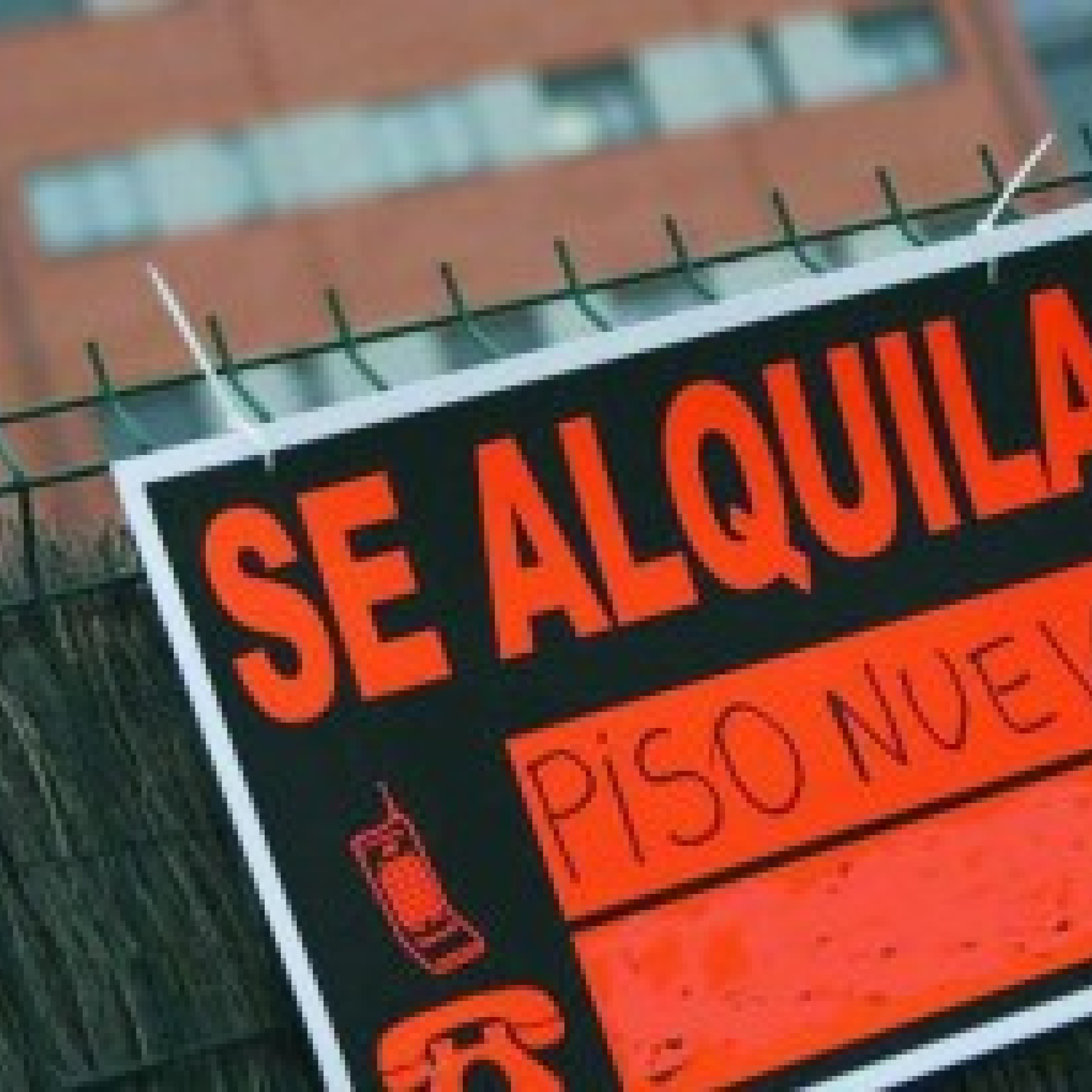 Los expertos en vivienda lo confirman: "España alcanza el récord histórico de interesados por cada piso de alquiler con hasta 143 personas, Barcelona tiene hasta 400 ofertas por casa" episode artwork