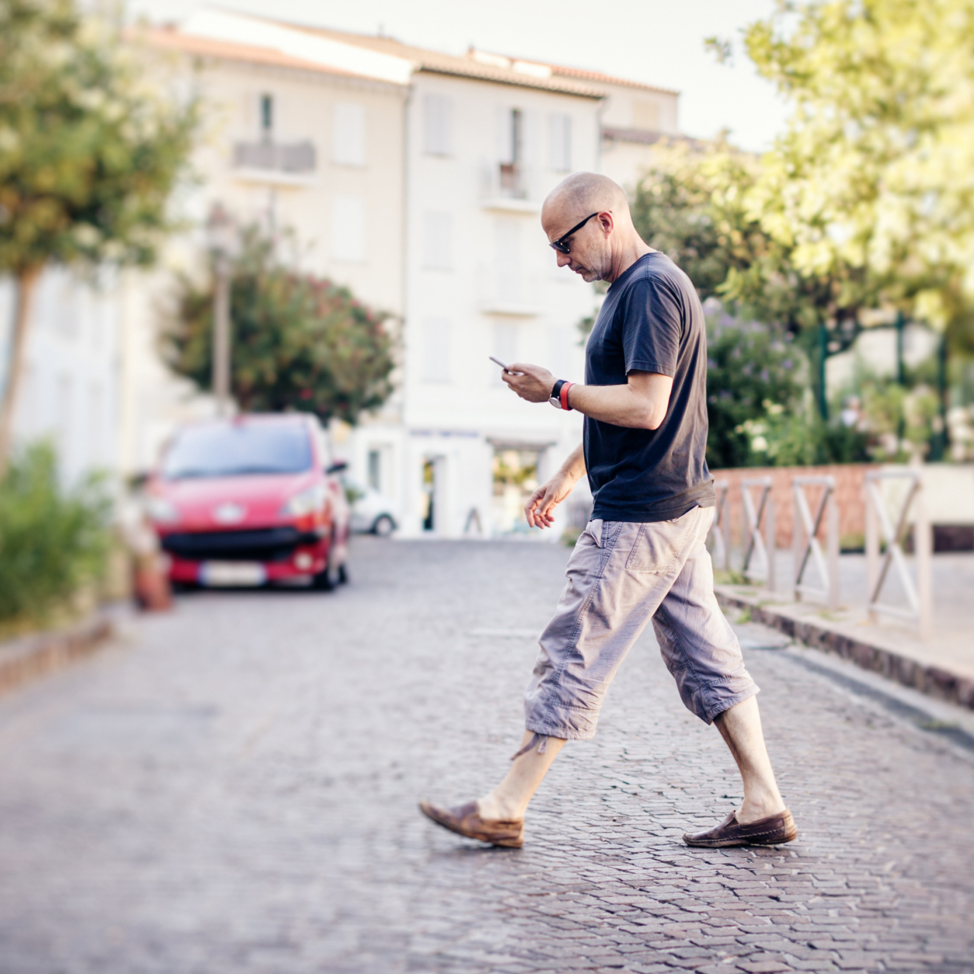 Carlos, inventor de un agitador de teléfonos: "Sirve para pasar de nivel en el Pokémon Go, llevo andados casi 6.000 kms en 10 años" episode artwork