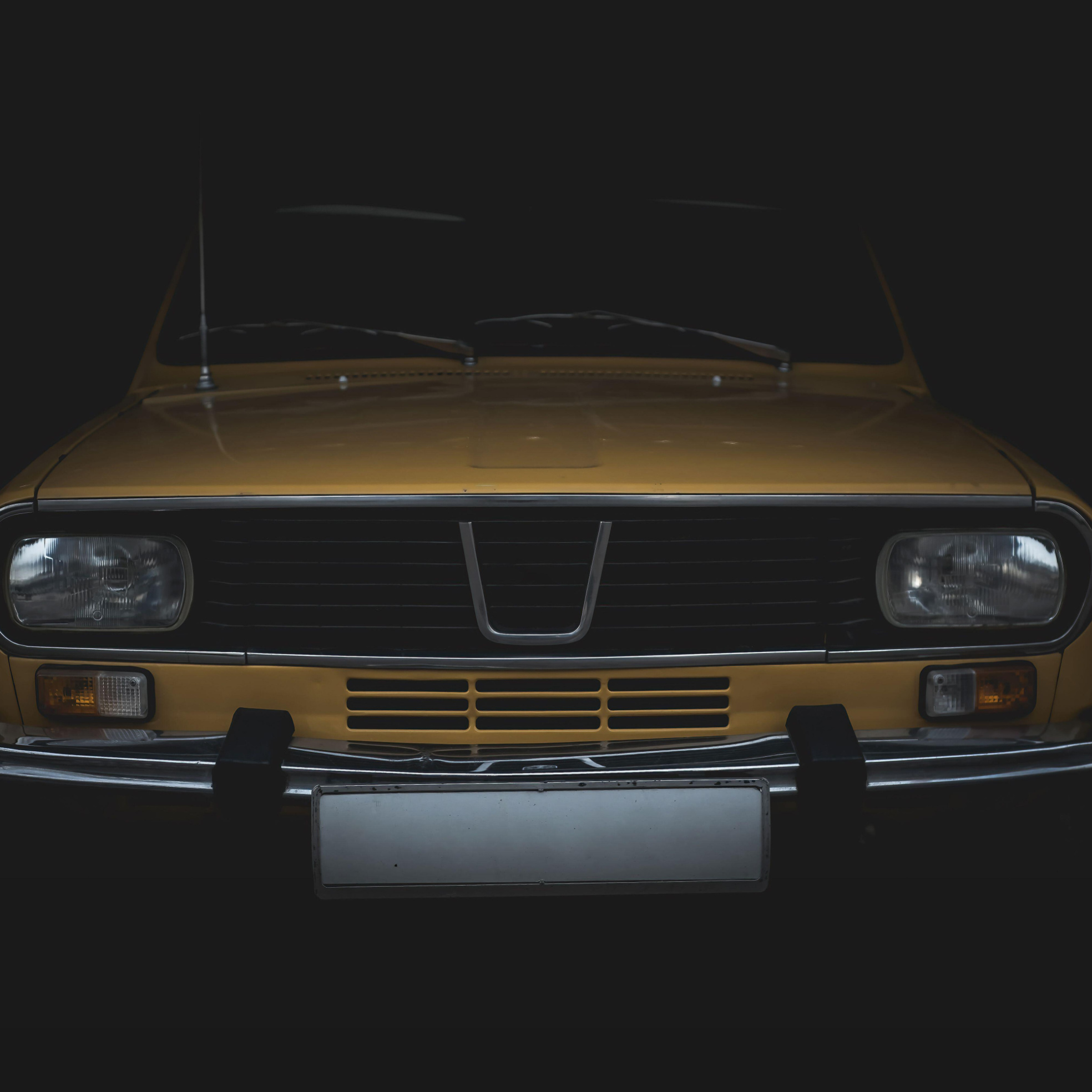David: "En julio del 87 vi por una carretera oscura un platillo con muchas ventanas. Luego se fue al cielo y desapareció a la velocidad de la luz" episode artwork