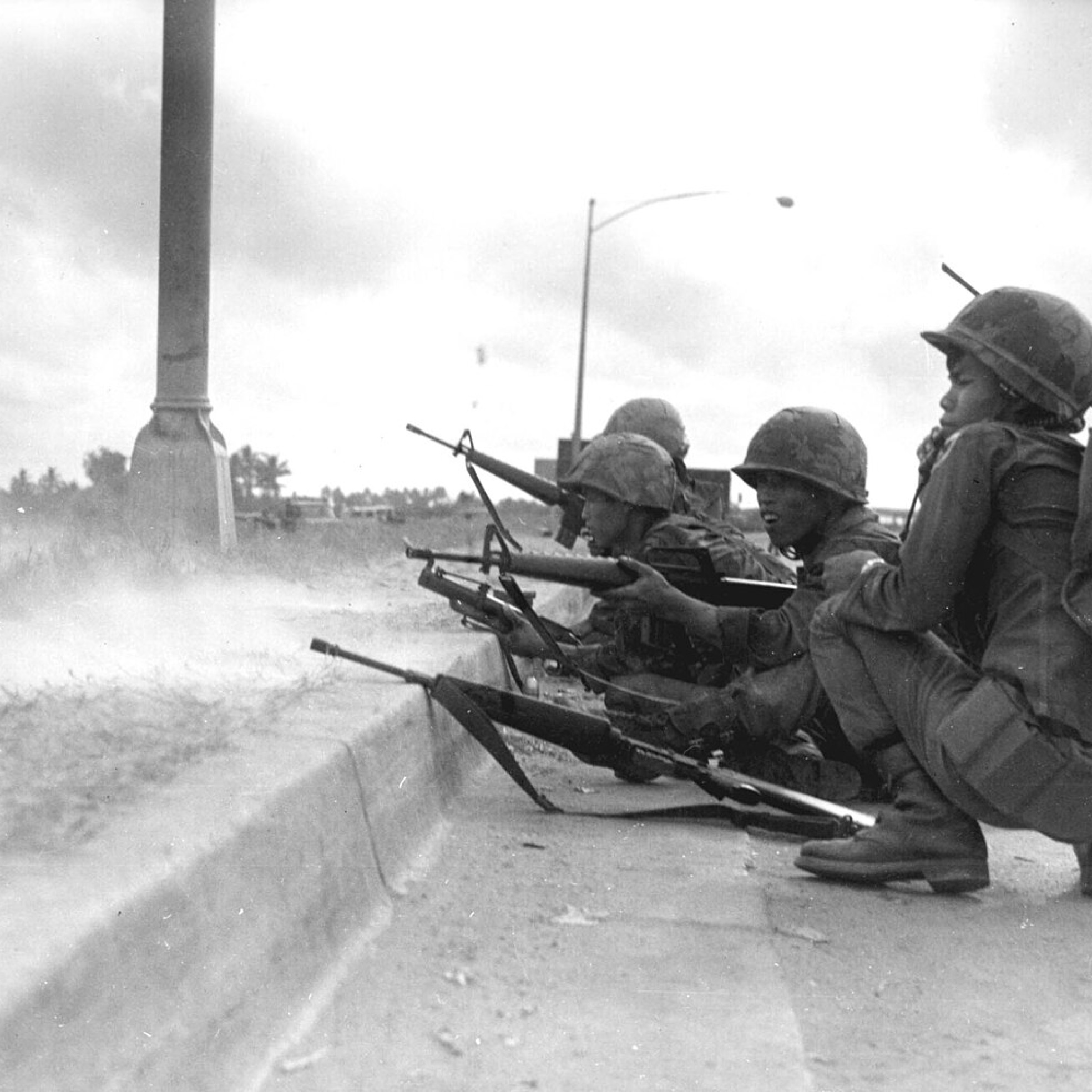 "Podrán matar a 10 de los nuestros por cada americano que caiga, aun así ganaremos la guerra", la advertencia de Ho Chi Minh que EEUU ignoró en Vietnam episode artwork