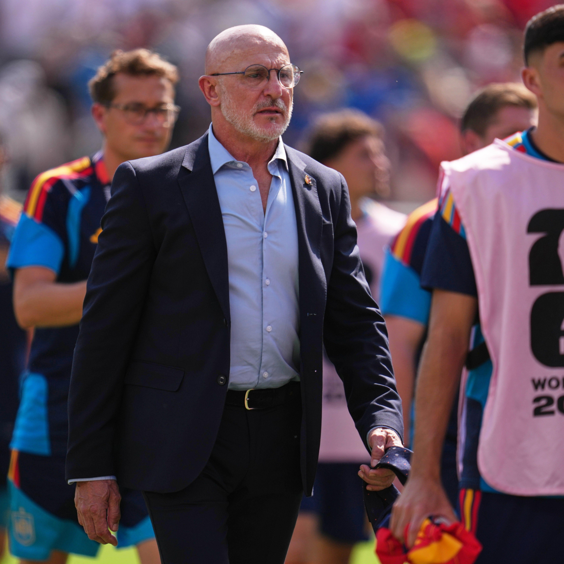 De la Fuente, roto de emoción tras ganar el Mundial: "Somos un ejemplo para el deporte español, para la juventud española y para España" episode artwork