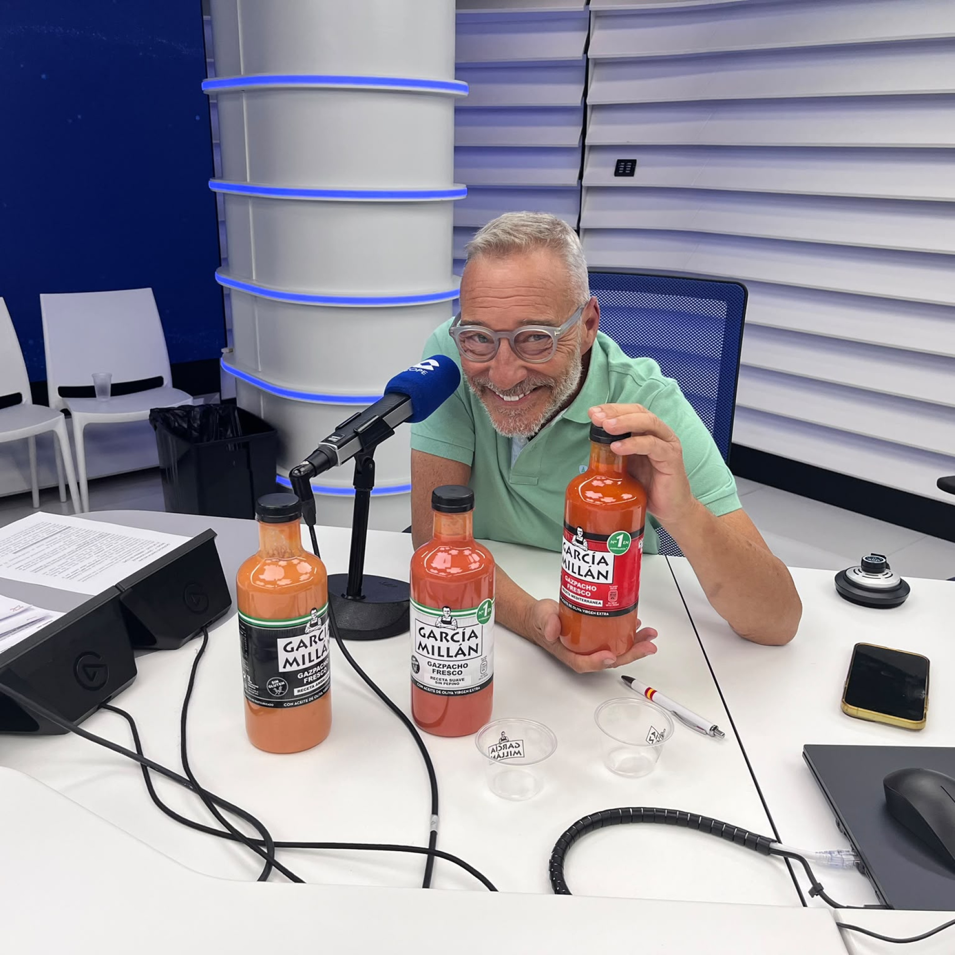 Date el gustazo de celebrar el Día Internacional del Gazpacho con el delicioso García Millán episode artwork