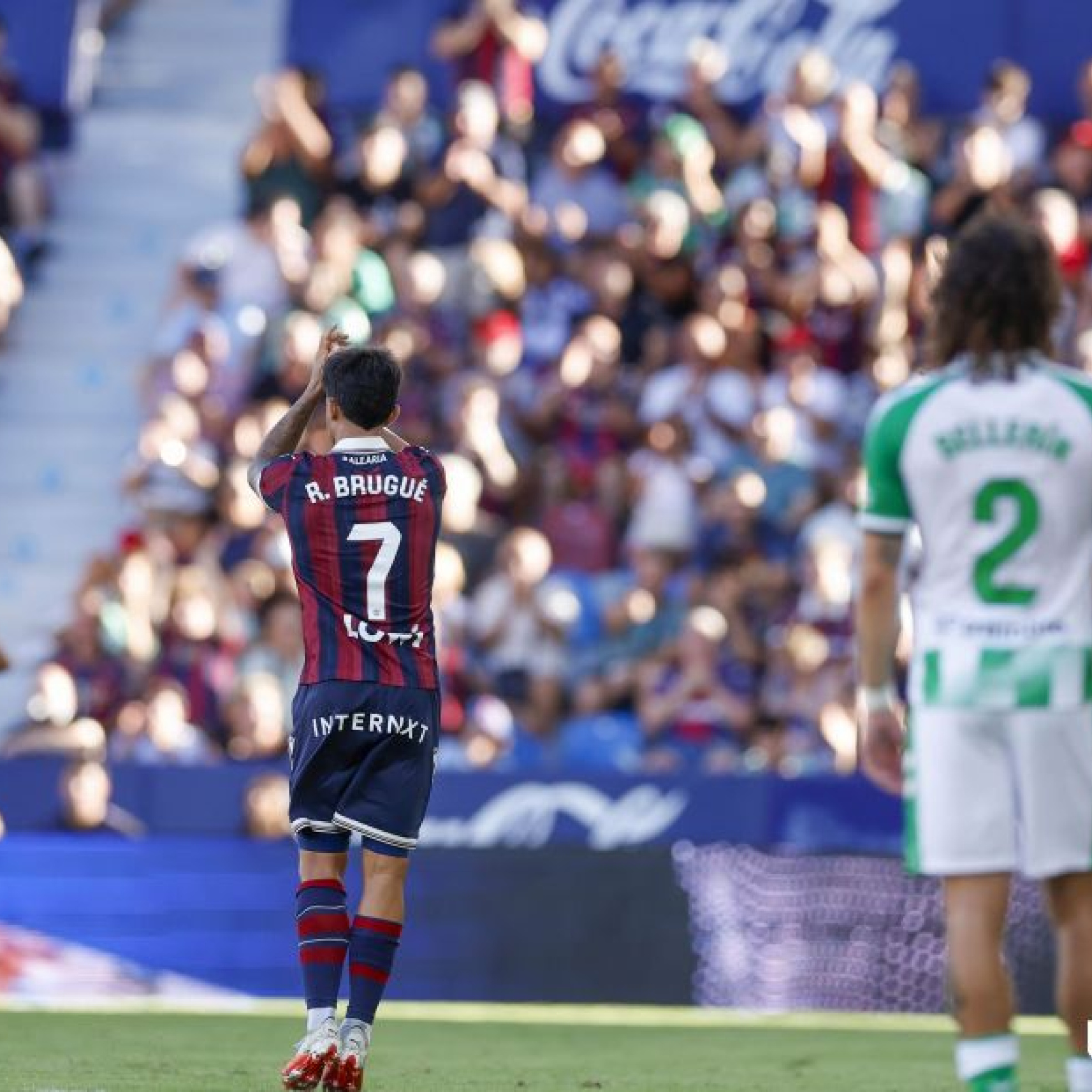 Gol de Roger Brugué (Levante, 4 - Betis, 2)