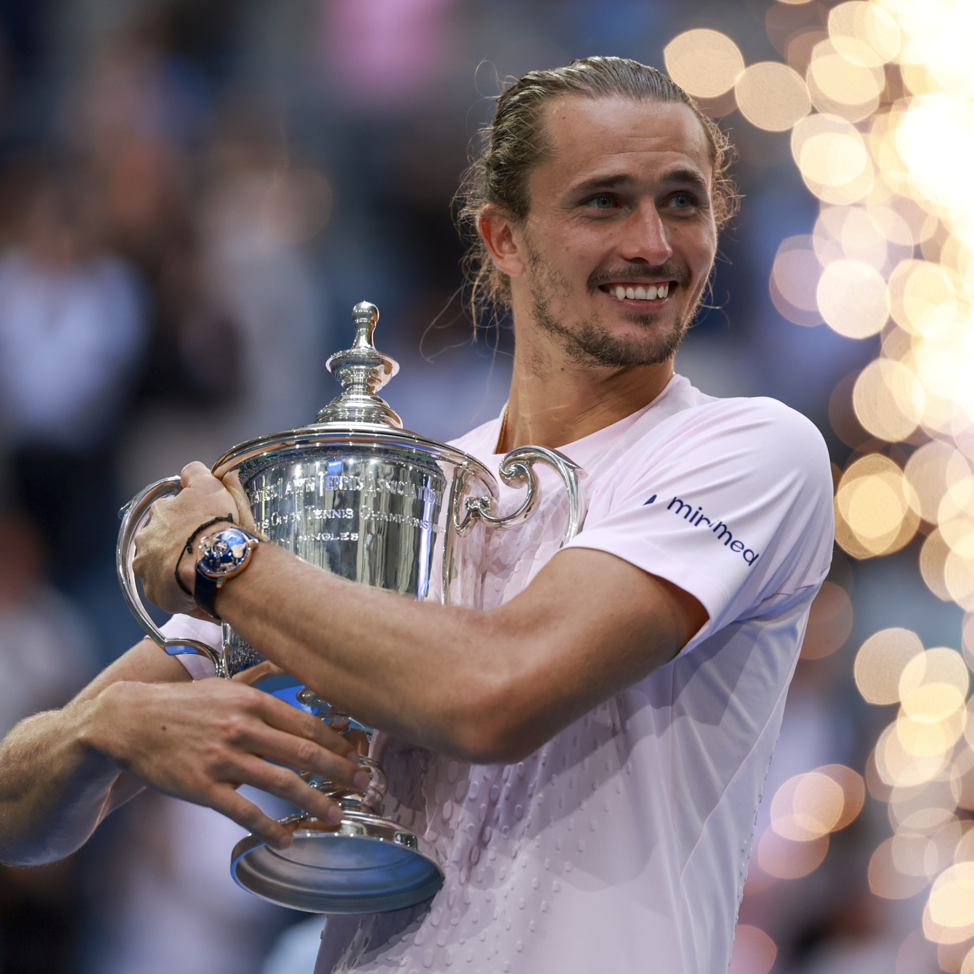 El emotivo mensaje de Zverev tras ganar el US Open dirigido a su madre: "Se necesita ser una mujer increíblemente fuerte para hacer lo que ella hizo”