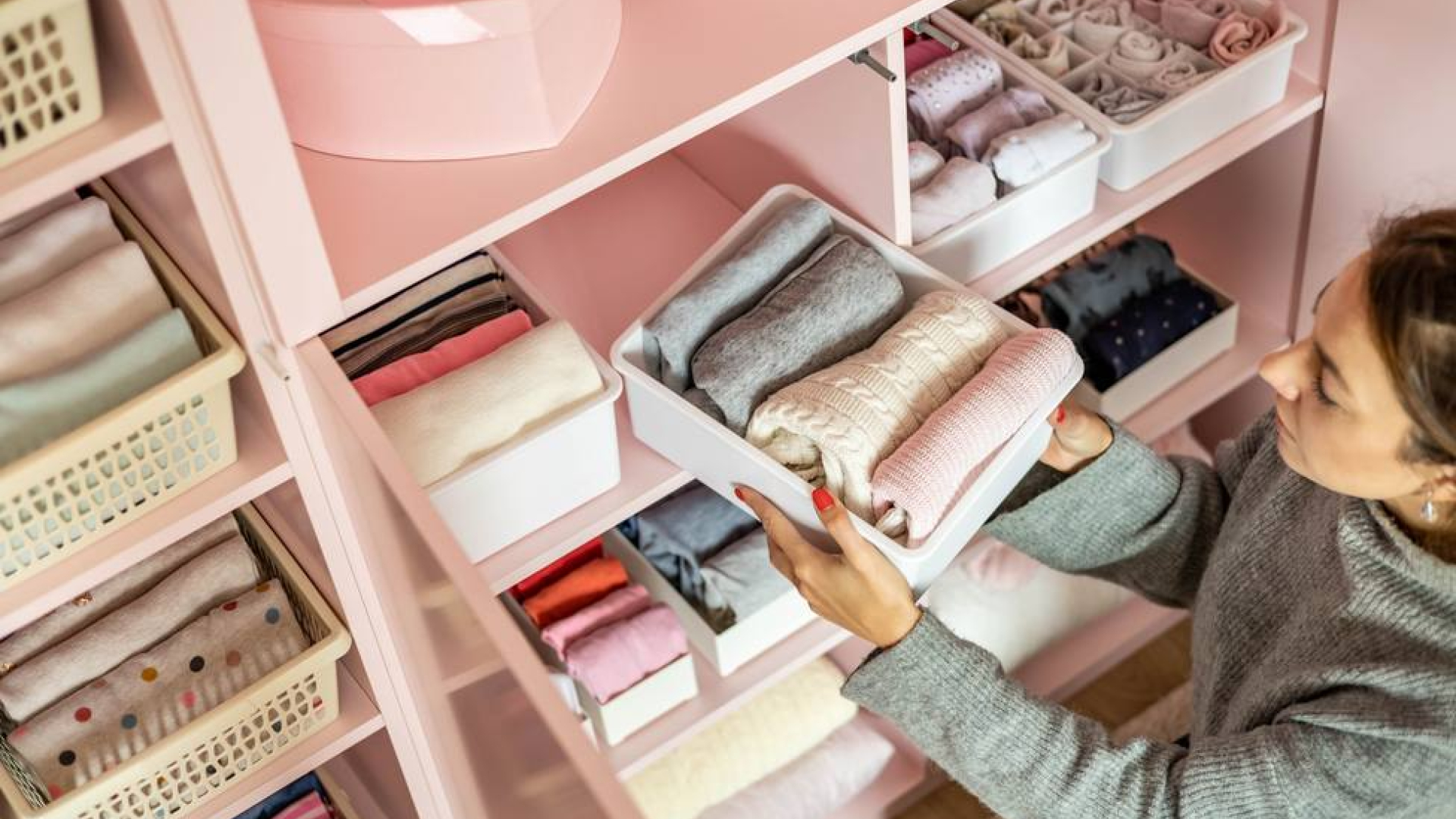 Los 6 articulos que aconseja Marie Kondo para lograr el maximo orden