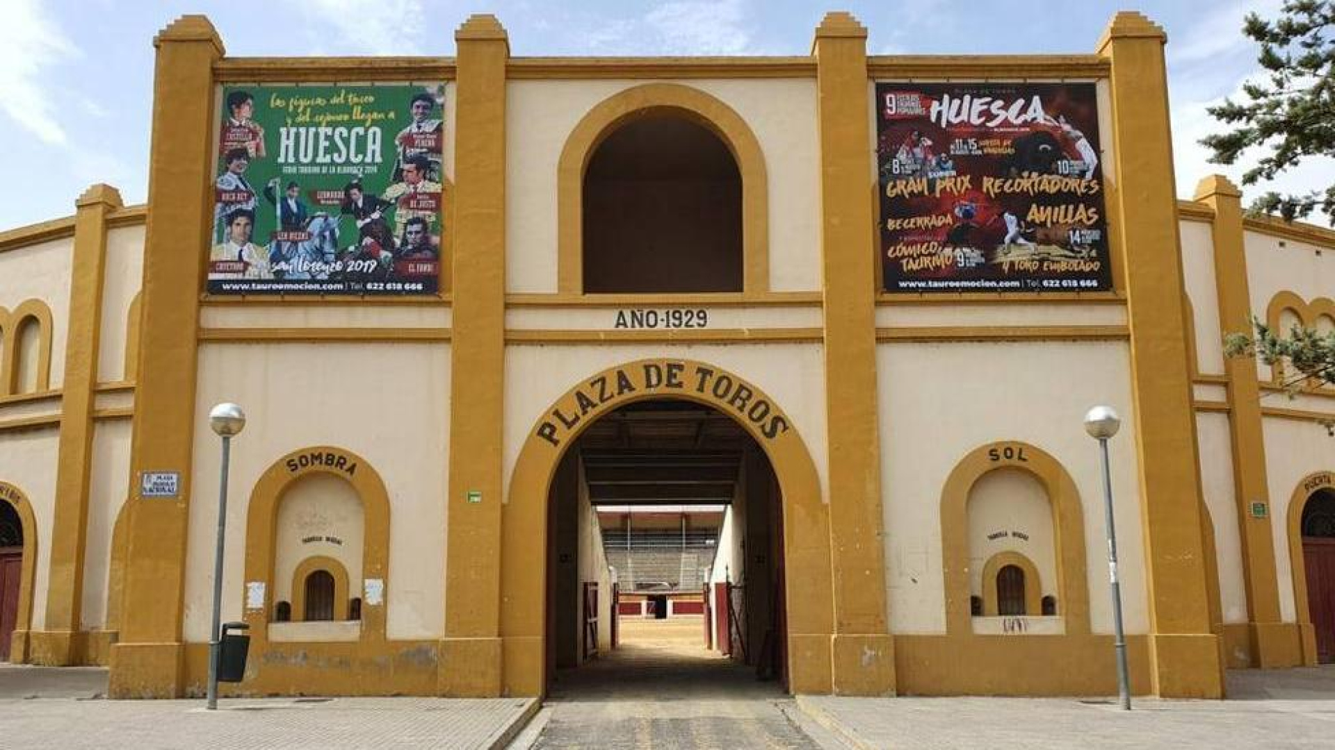 Huesca presenta una Feria de la Albahaca con figuras y el regreso de Victorino Martín