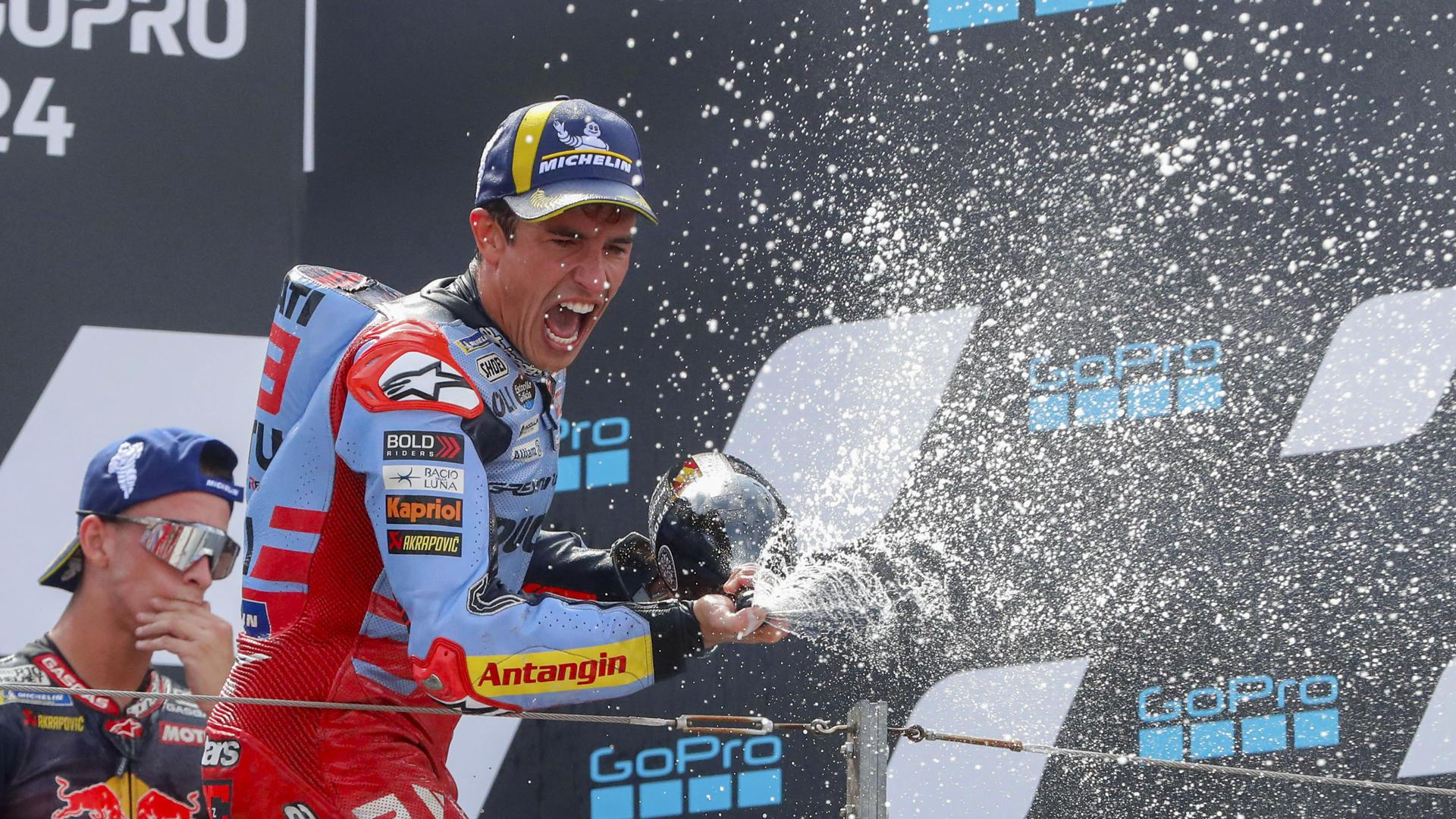 Aragón asegura su futuro en MotoGP y vuelve al calendario de