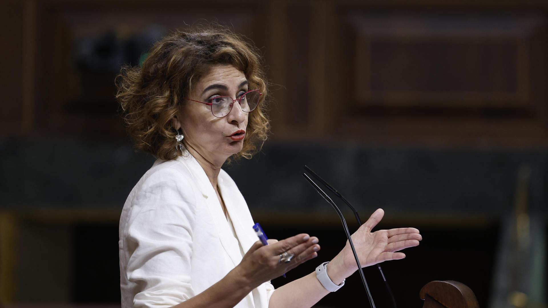 Hacienda aumenta su recaudación un 10% en lo que va de 2025 y son estos trabajadores los que más pagan: aportan un 12% más
