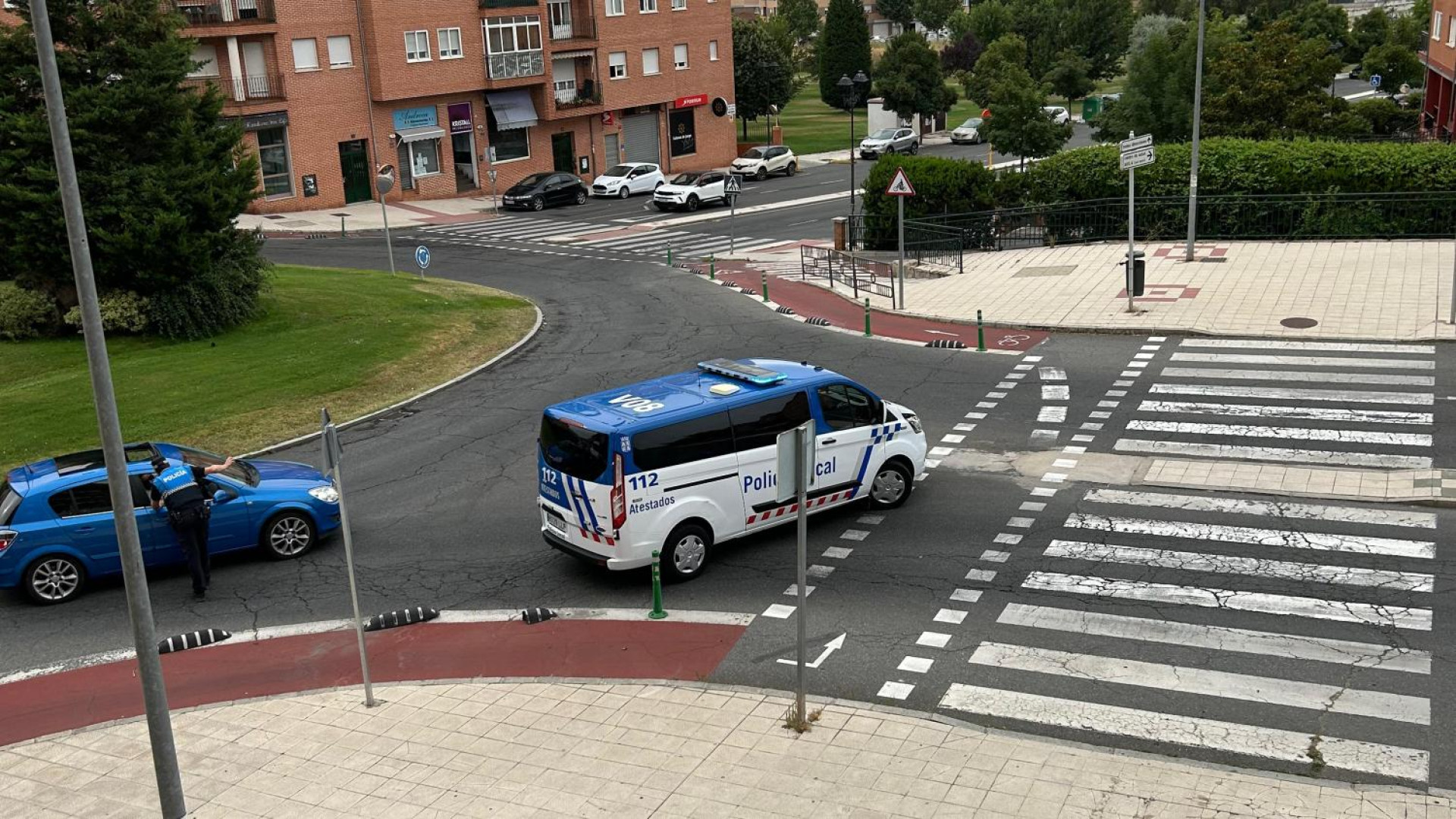 Operación especial de la Policía en la zona sur de Ávila: corte de calles y registro de viviendas