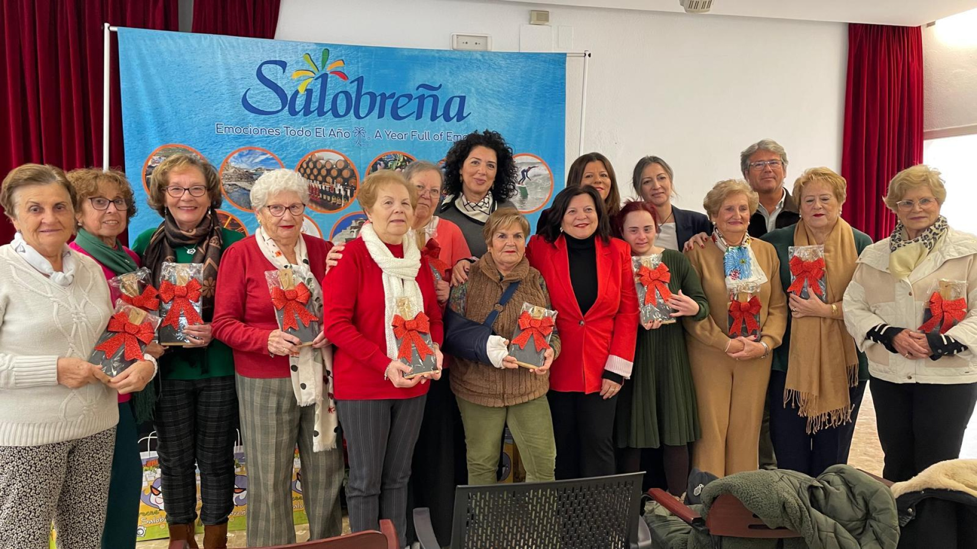 Salobreña inmortaliza la cocina de sus abuelas para que sus recetas no se pierdan nunca