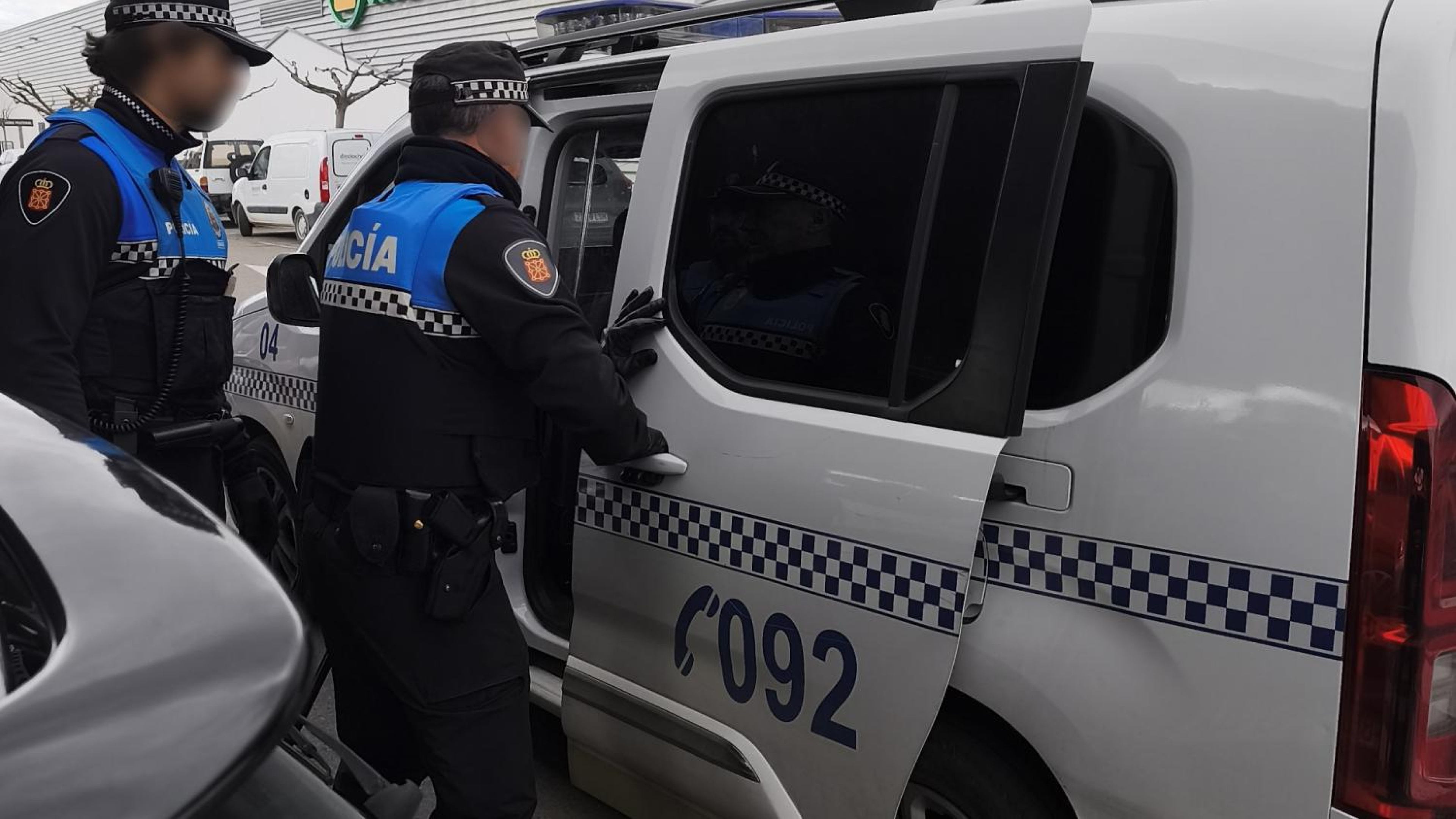 Detienen en Tudela a un hombre buscado por la justicia por cuatro presuntos delitos