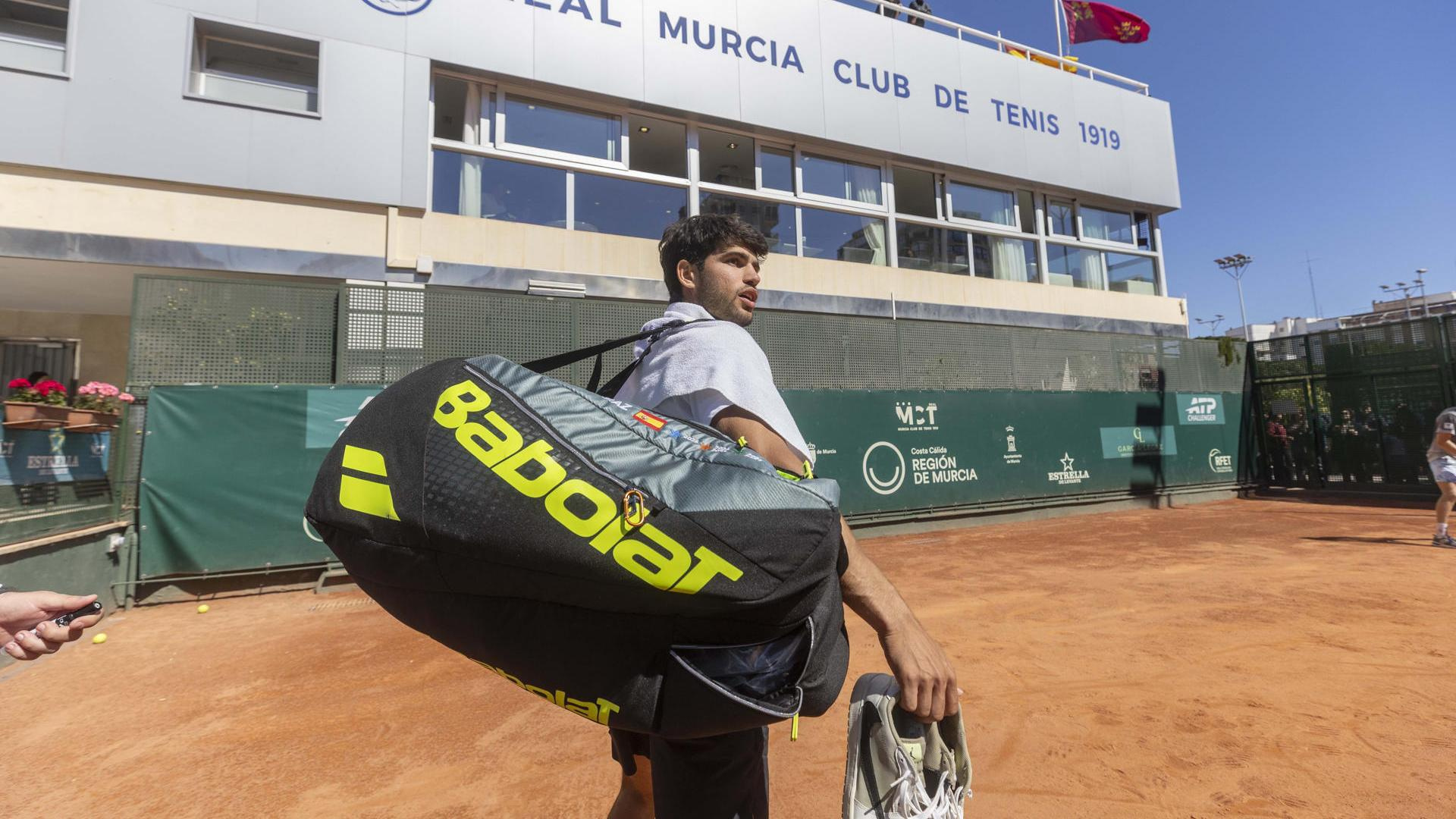 Carlos Alcaraz pide más privacidad y menos cámaras para los tenistas en los torneos: 