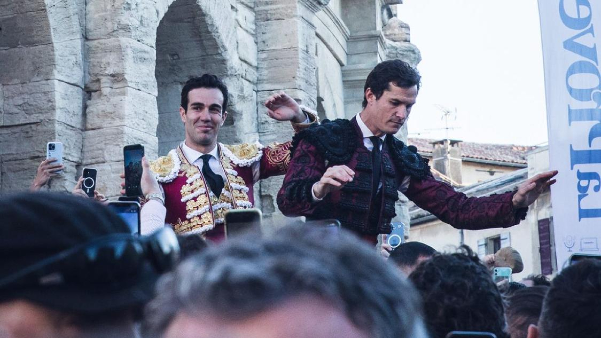 Daniel Luque y Tomás Rufo triunfan con contundencia en Arles