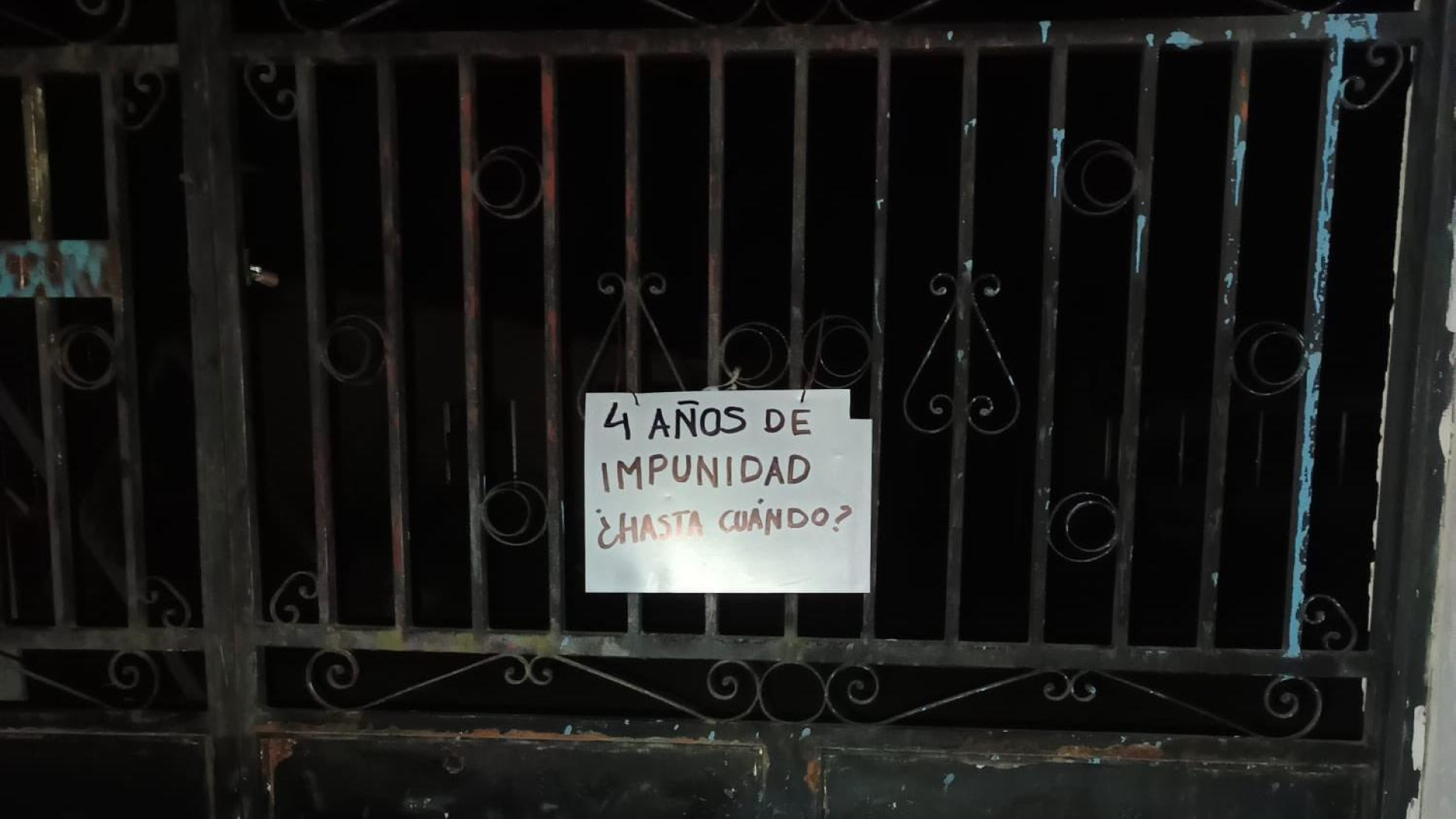 La Guardia Civil precinta el antiguo chalet de Óscar, el sospechoso de la muerte de Esther López, tras el hallazgo de un zulo en la vivienda