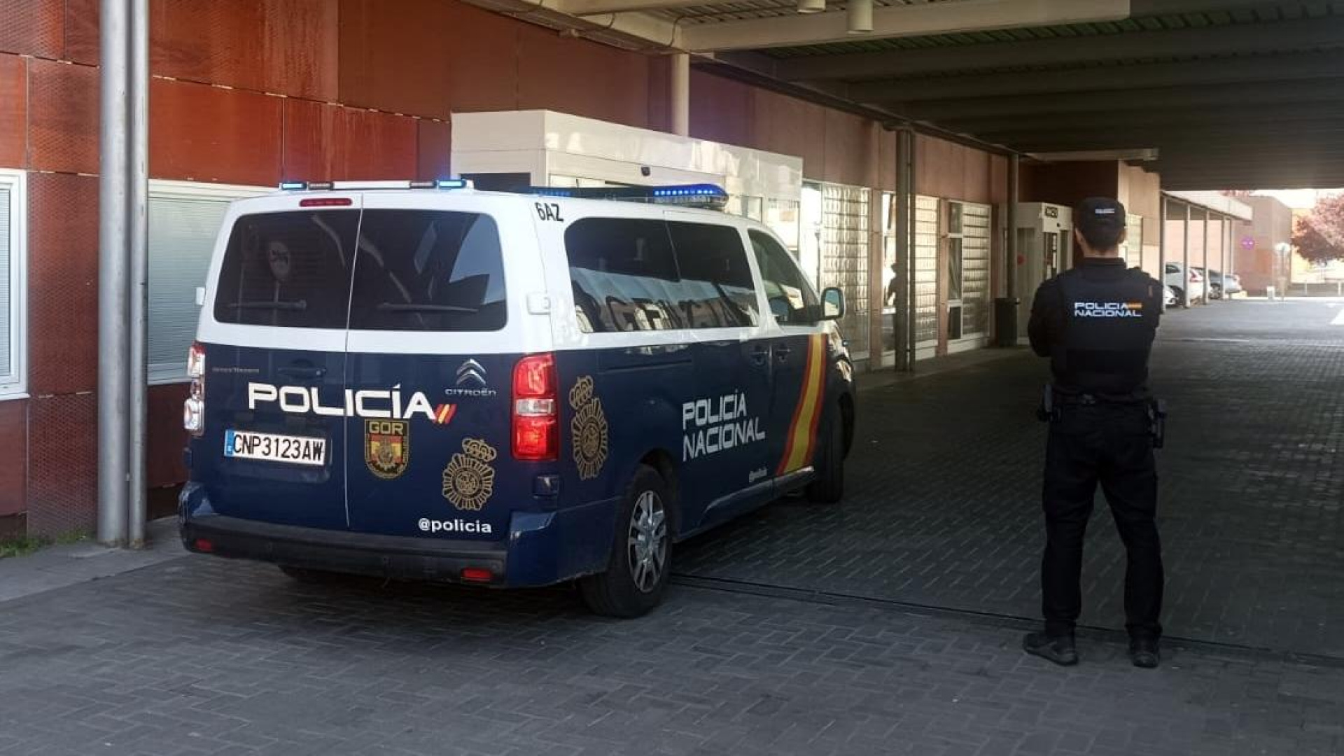 Un médico sufre una brutal agresión en Zamora mientras atendía a un paciente en urgencias