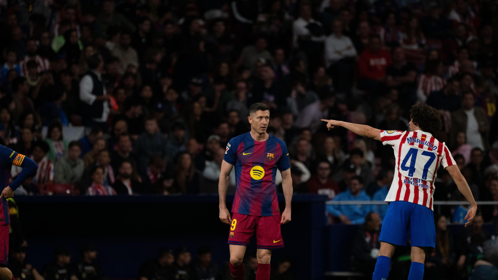 La leyenda polaca que le suplica a Lewandowski que deje el Barcelona: 