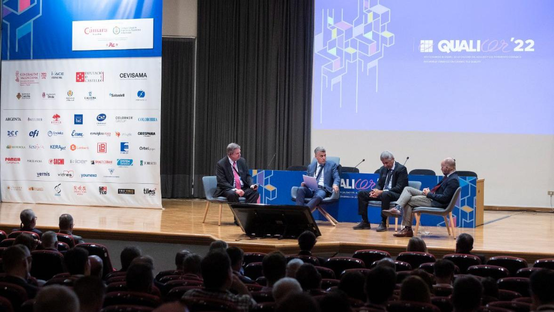Qualicer 2026 define el futuro de la cerámica con 