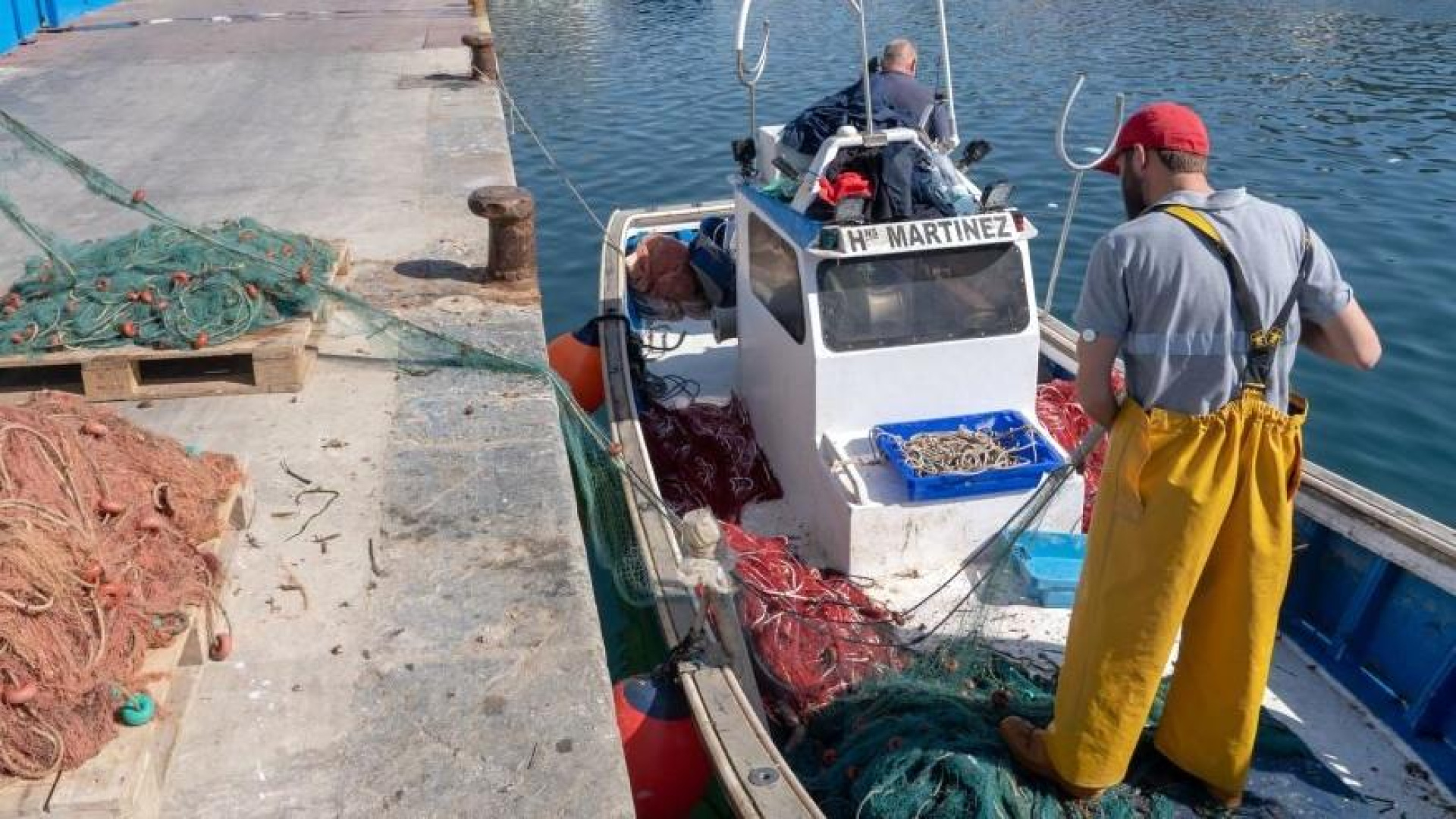 Los pescadores de la Región de Murcia piden más días de faen