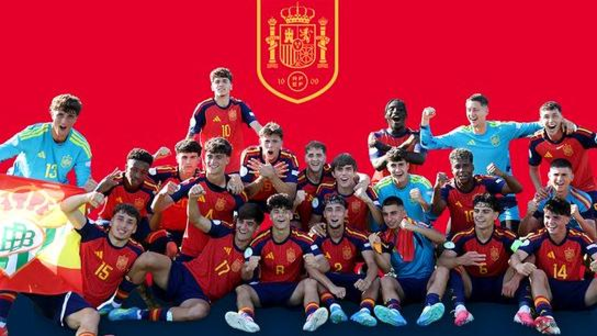 La selección española levanta su décimo título de campeón de Europa sub 19