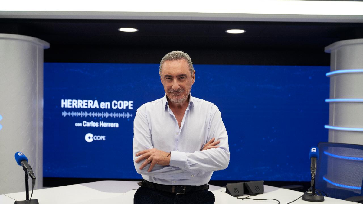 Carlos Herrera y el equipo de 'Herrera en COPE' en vivo y en directo en