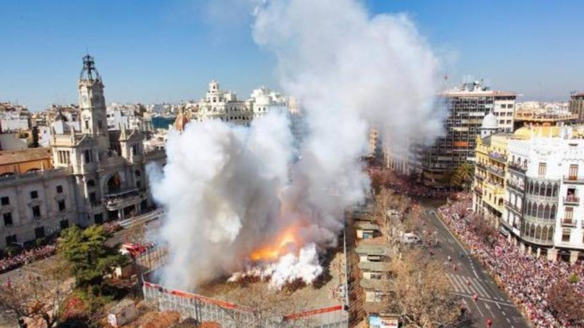 Sigue en directo en COPE la mascletà de las Fallas de Valencia del 3 de