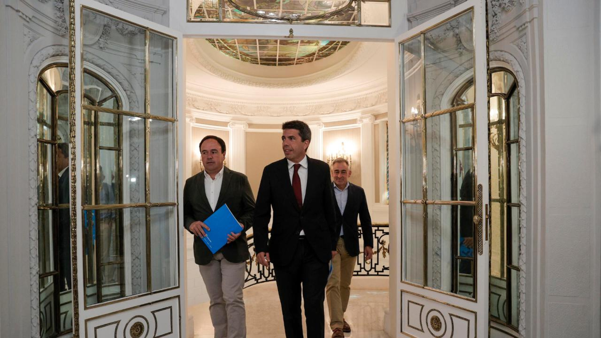 escucha-la-cr-nica-de-vicente-ordaz-desde-cope-valencia