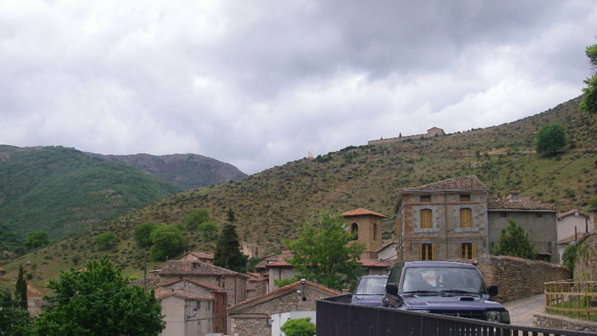 Carmen, 70 años y vecina de Brieva de Cameros: "Si pasa algo, al día siguiente tengo llamadas y mensajes que no he podido"