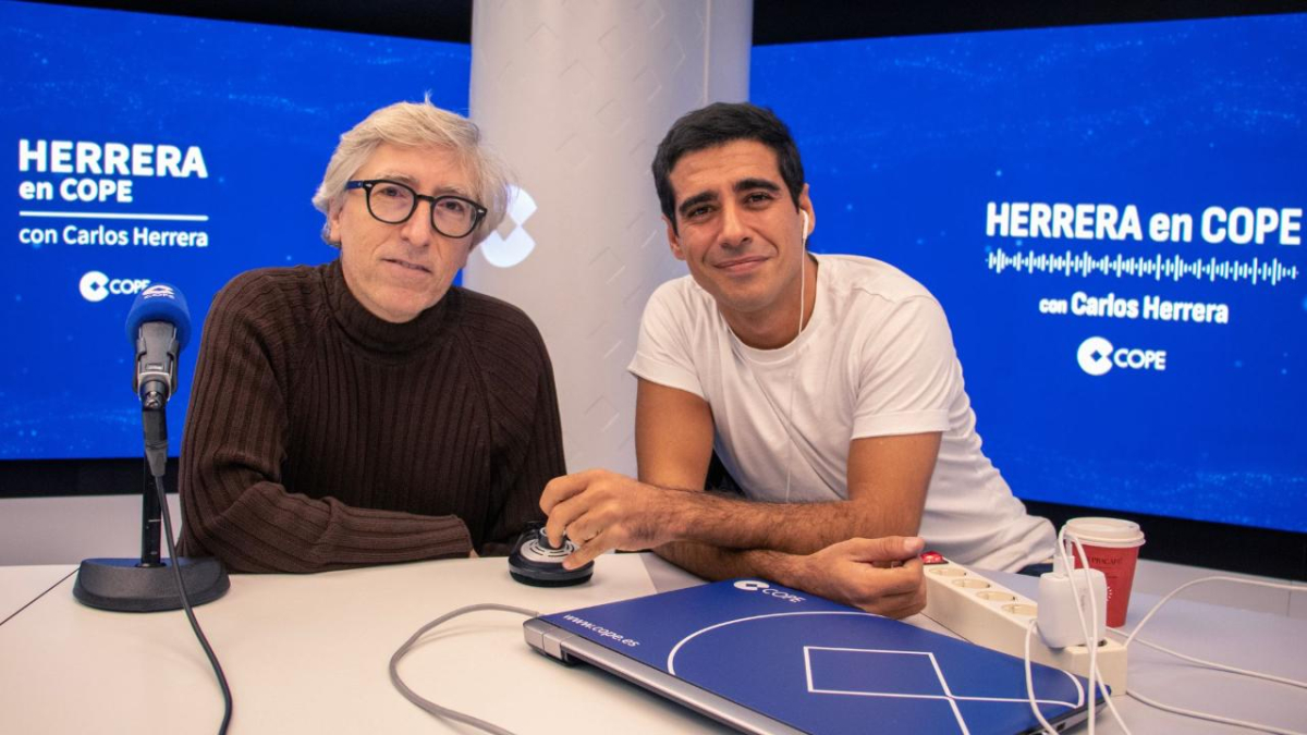 Vuelve a ver la entrevista de Alberto Herrera al director David Trueba