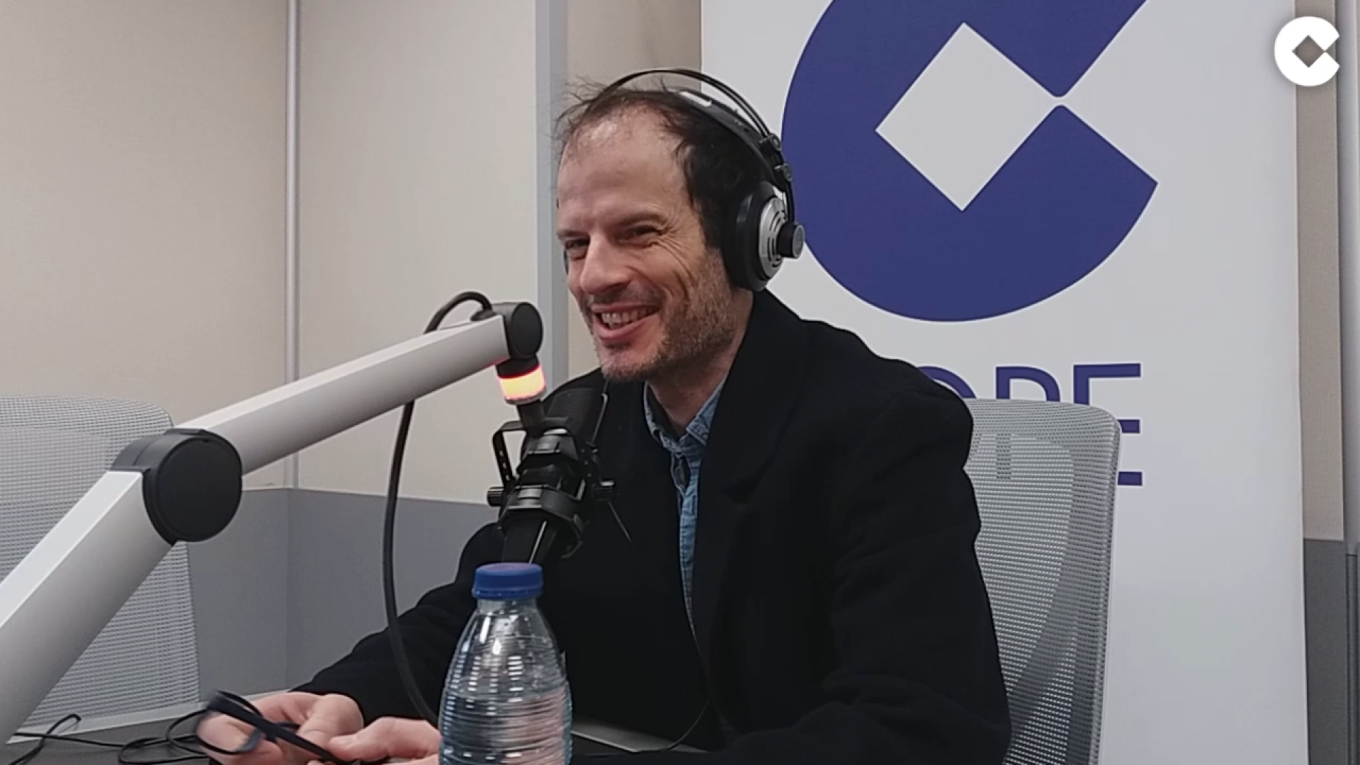 Pedro Insua: “La filosofía sirve básicamente para destruir”