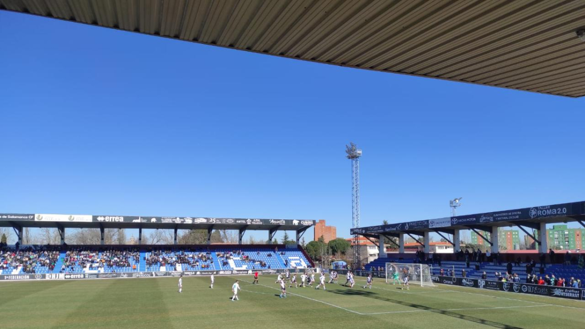 Expulsan un aficionado de Unionistas tras escupir a un jugador del Celta Fortuna