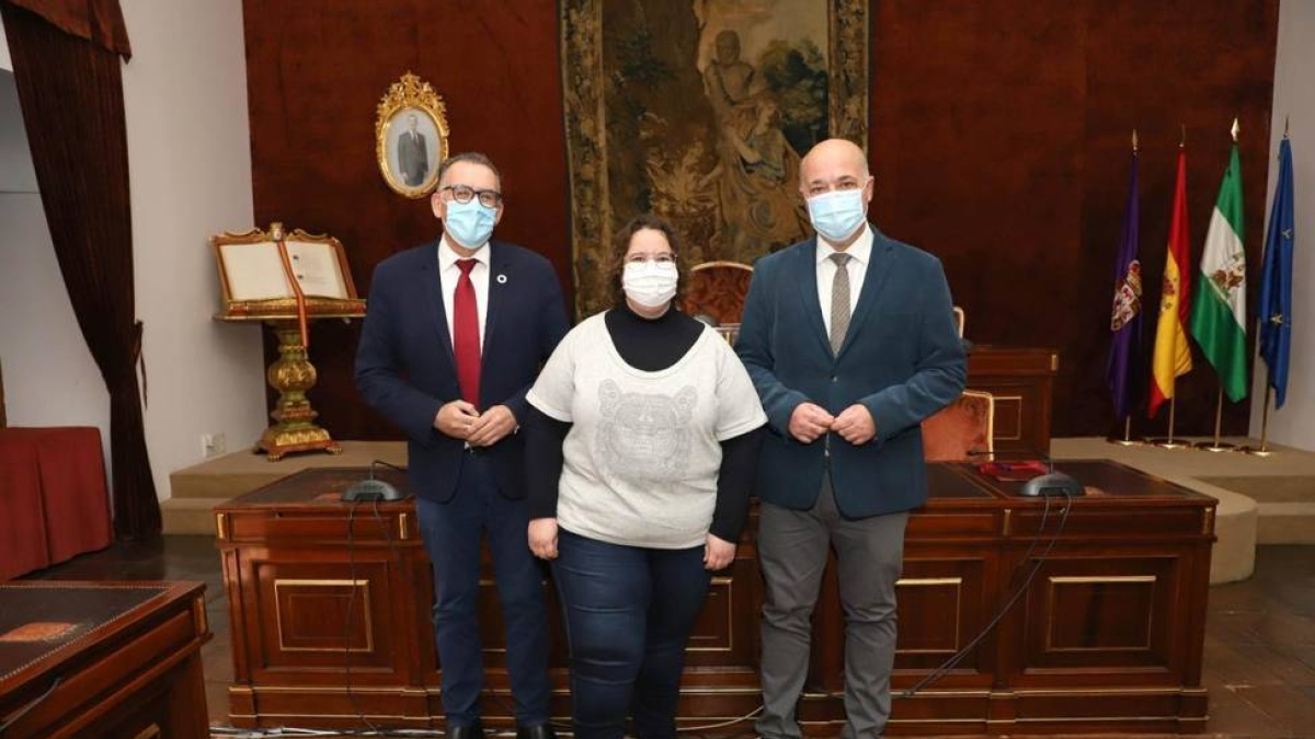 Cuatro alcaldes del psoe y uno de jxcat se vacunan sin ser grupo prioritario: 