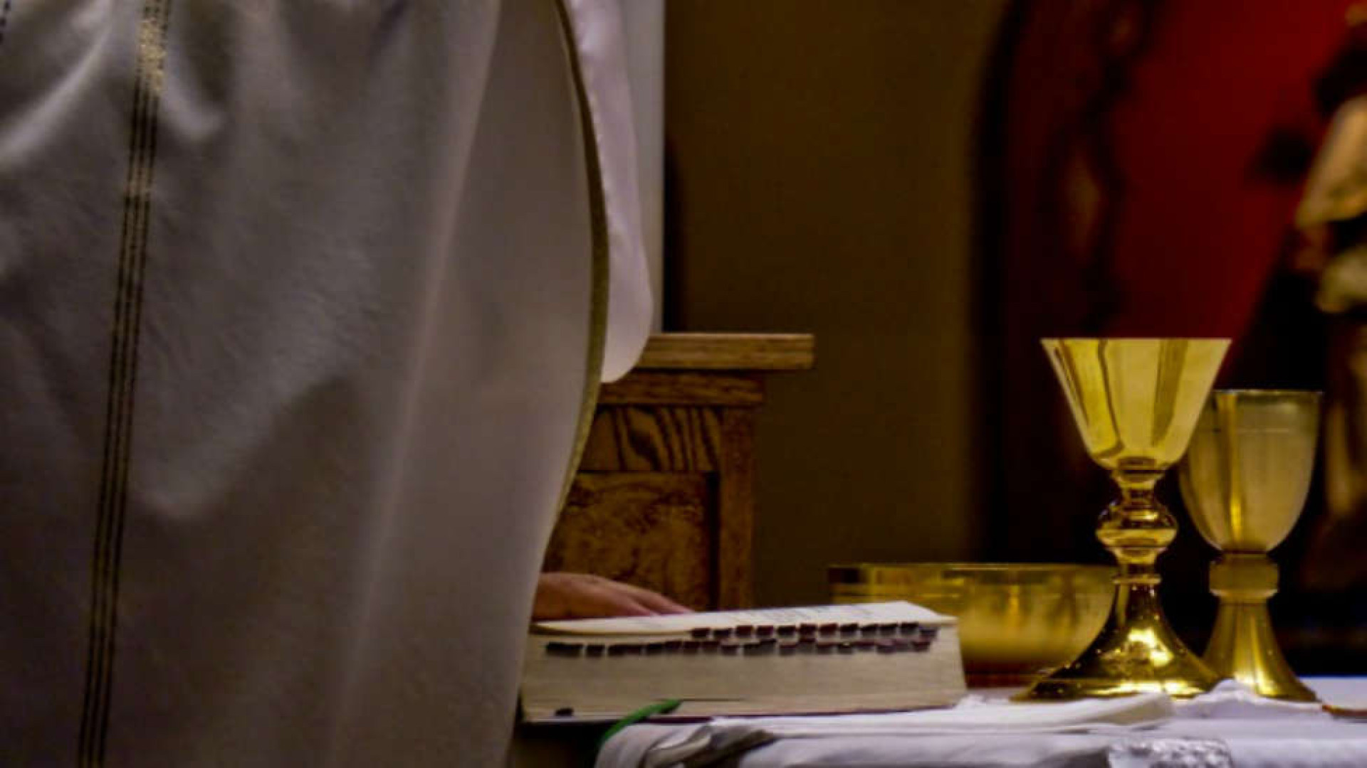 Entrevista a Juan Luis Caballero: El celibato