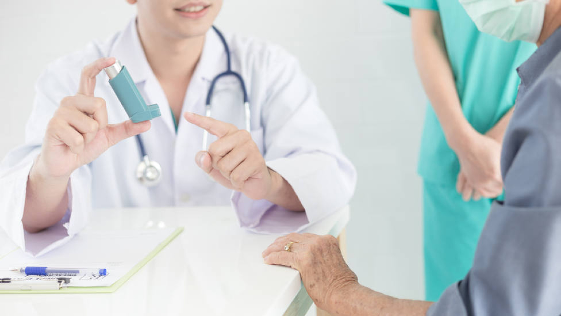 Alertan del peligro oculto en casa que agrava el asma y las alergias infantiles