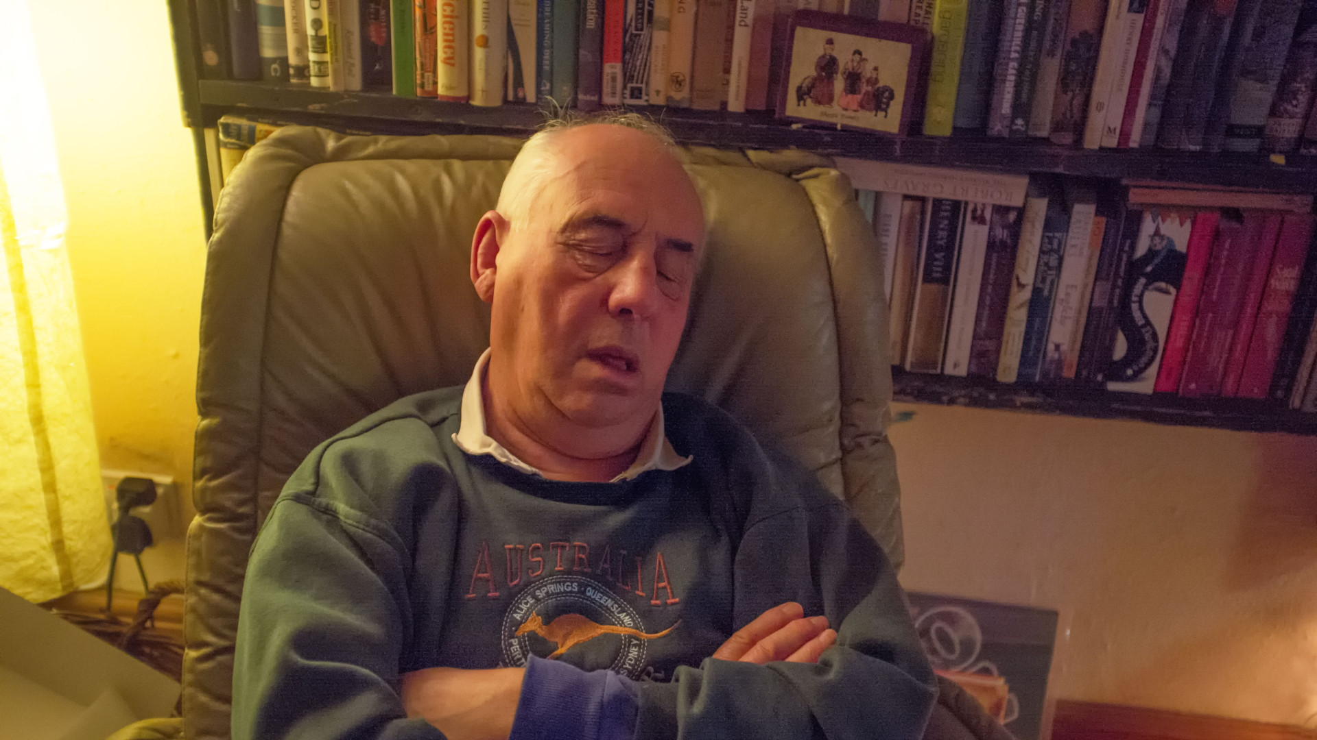 Eugenio: "No puedo dormir con el pijama bien colocado. Tiene que ser del revés y hay una explicación; mucha gente lo ha probado y me dicen que es mucho mejor"