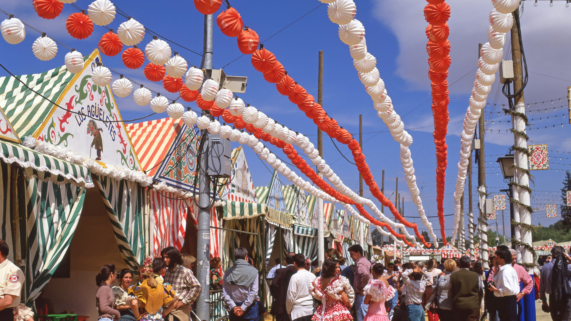 Destapan en Sevilla una estafa de 60.000 euros con falsos pases para una caseta de la Feria de Abril