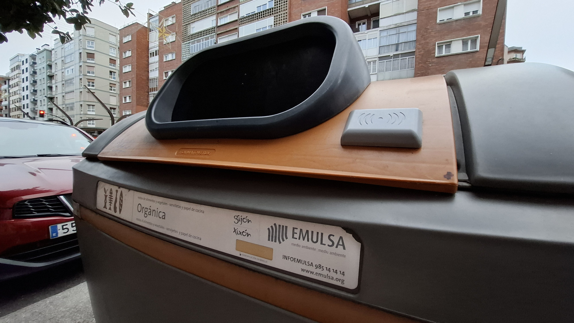 EMULSA Gijón lanza una nueva ofensiva para impulsar la separación de residuos orgánicos y evitar sanciones de Europa