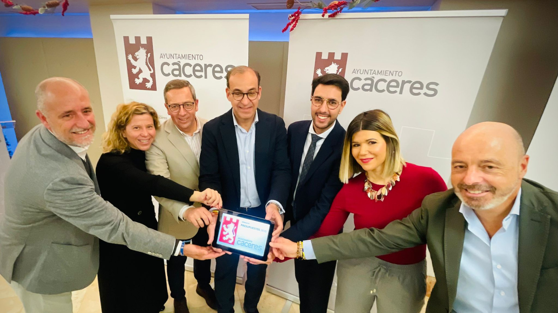 Cáceres sella con Vox los presupuestos más altos de su historia