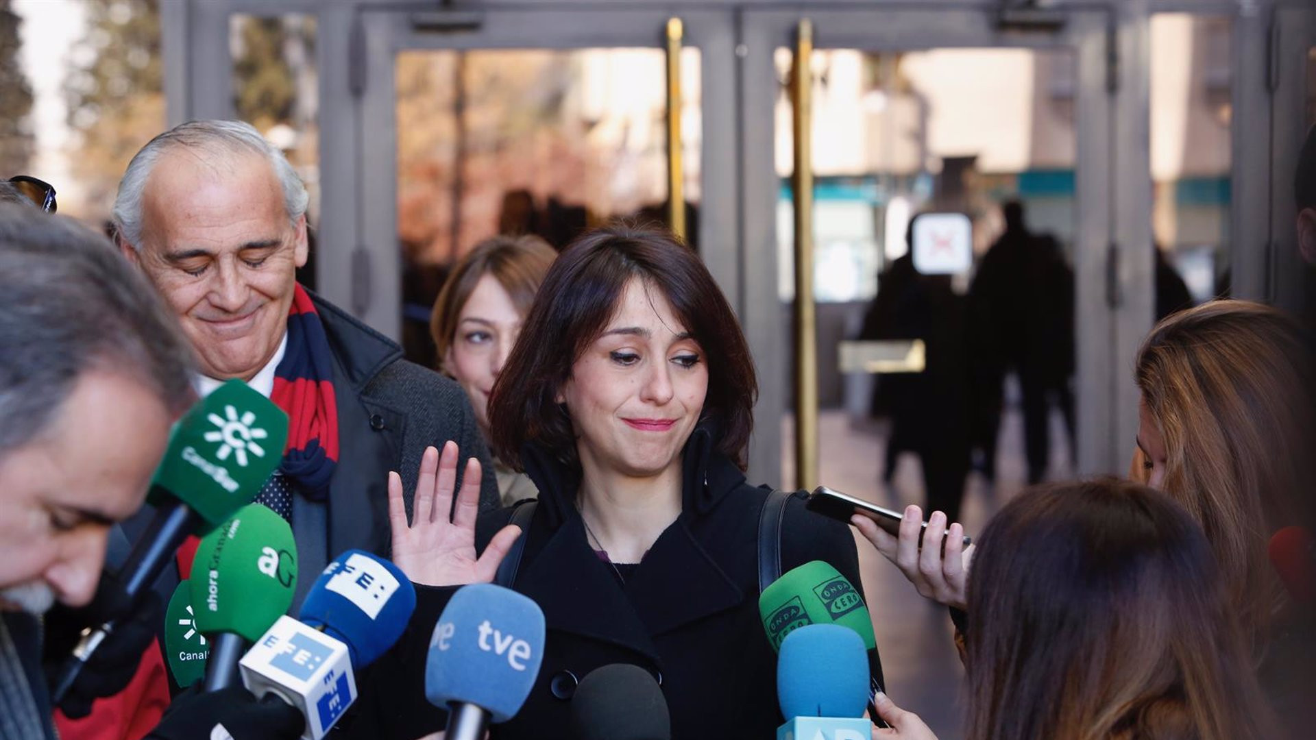 El Tribunal Constitucional rechaza suspender la entrega del hijo de Juana Rivas a su padre en Italia